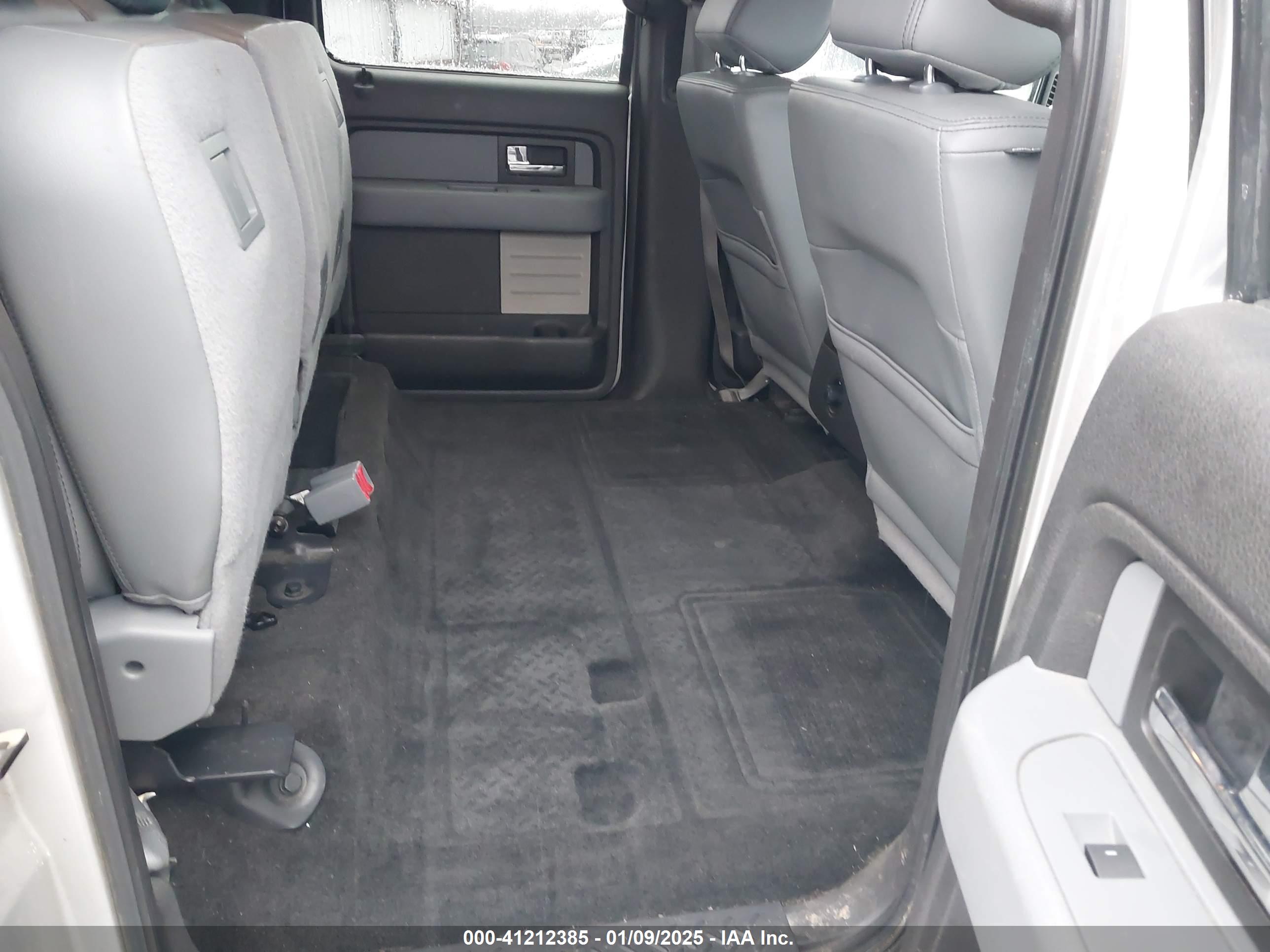 FORD F-150 image 8