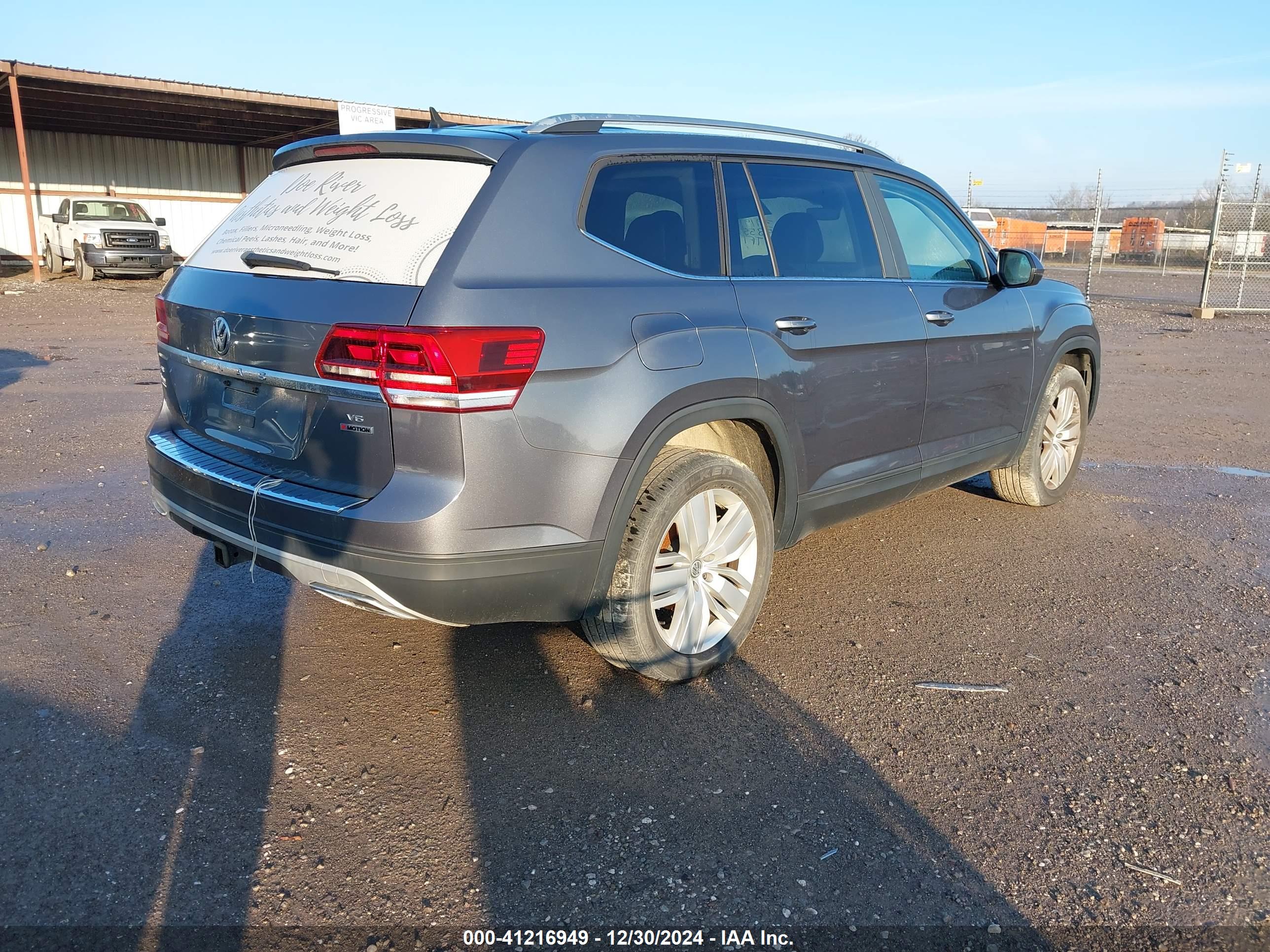 VOLKSWAGEN ATLAS image 4