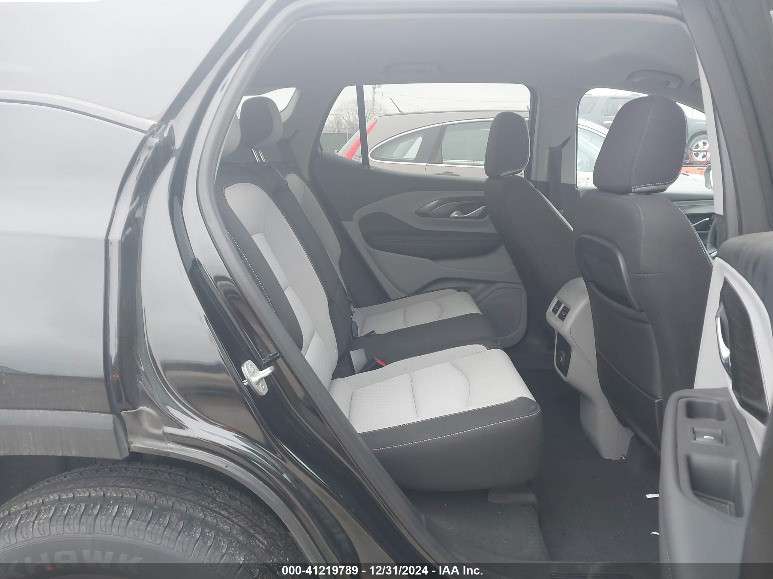 GMC TERRAIN image 8