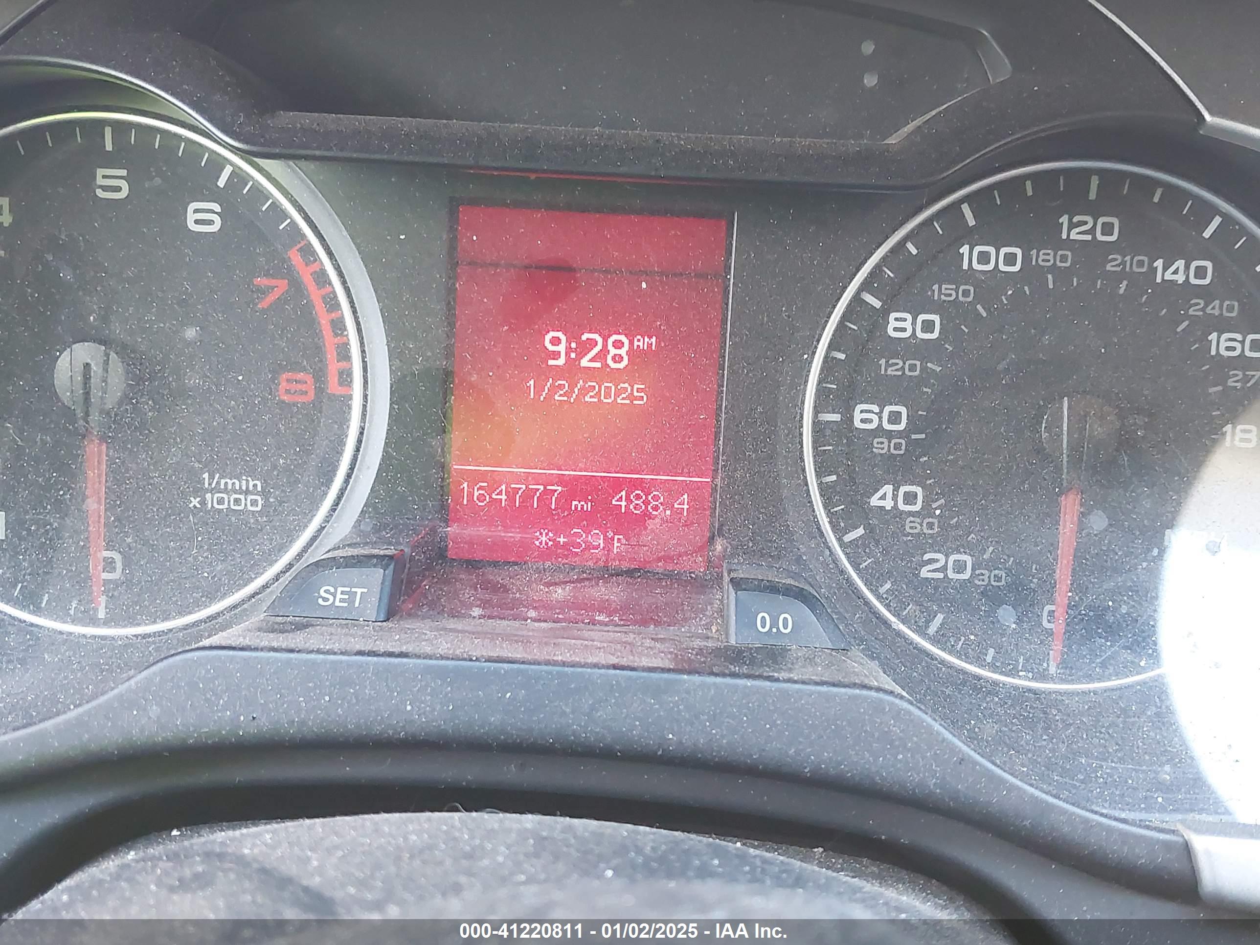 AUDI A4 image 7