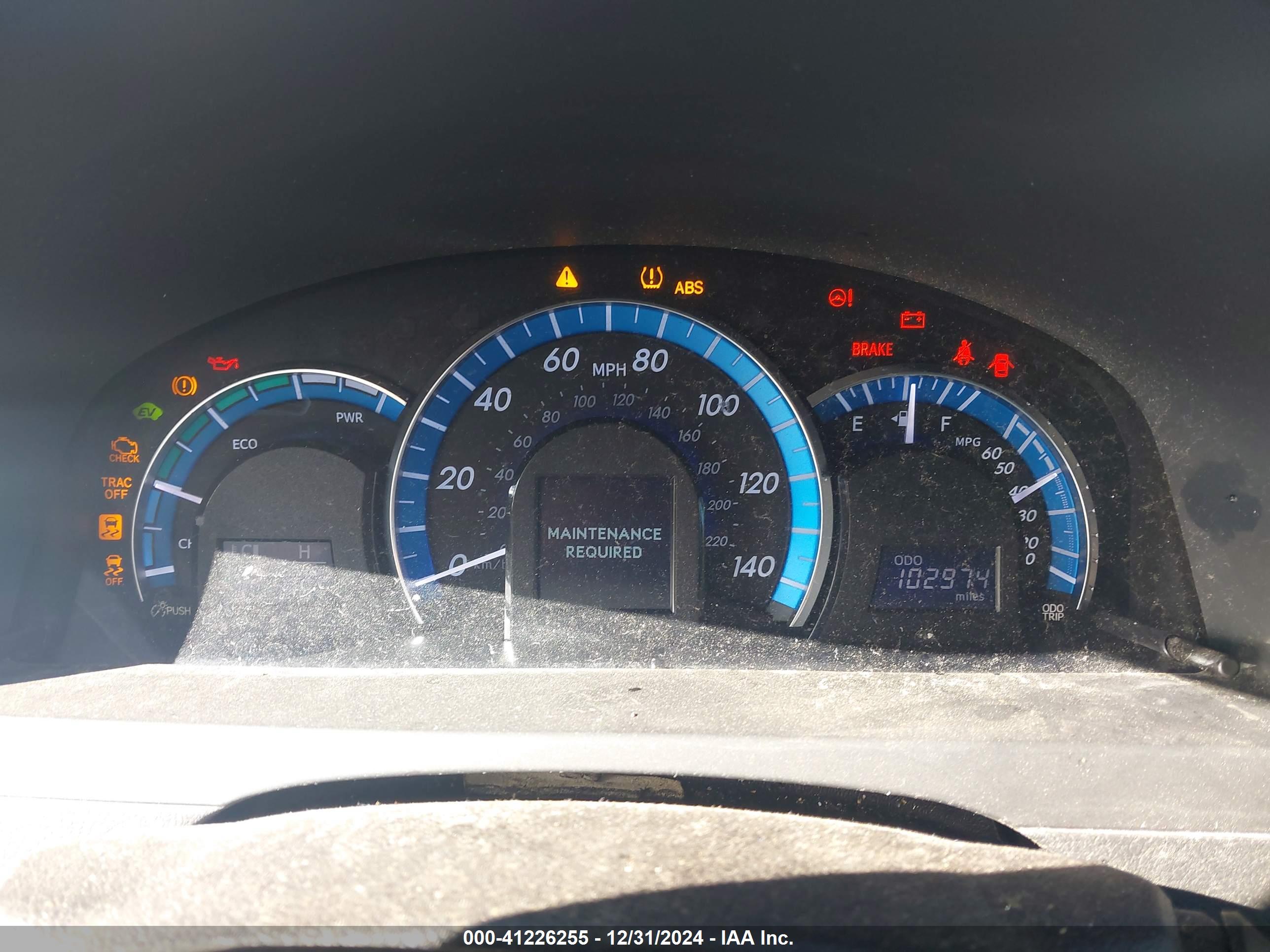 TOYOTA CAMRY image 7