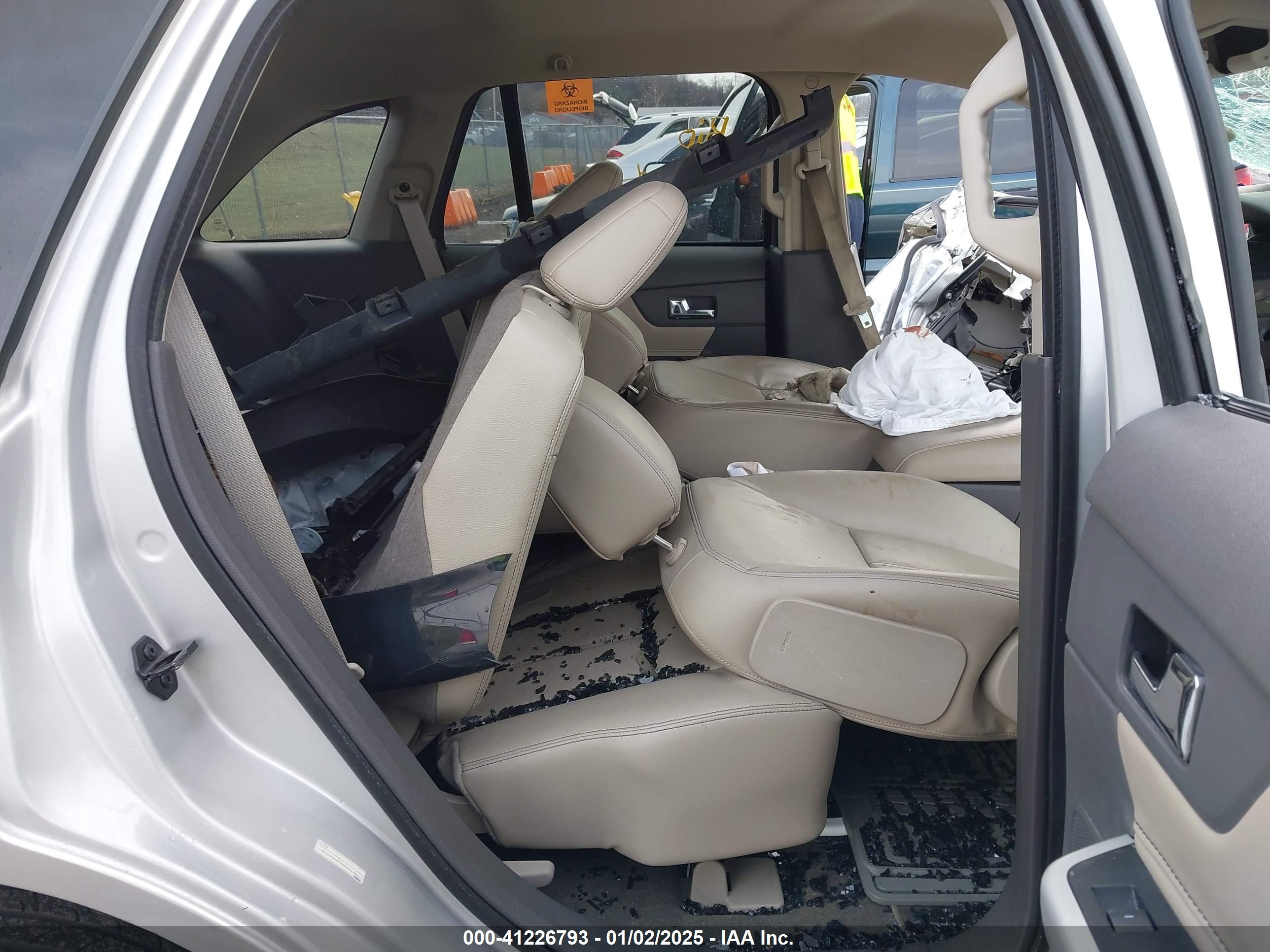 FORD EDGE image 8
