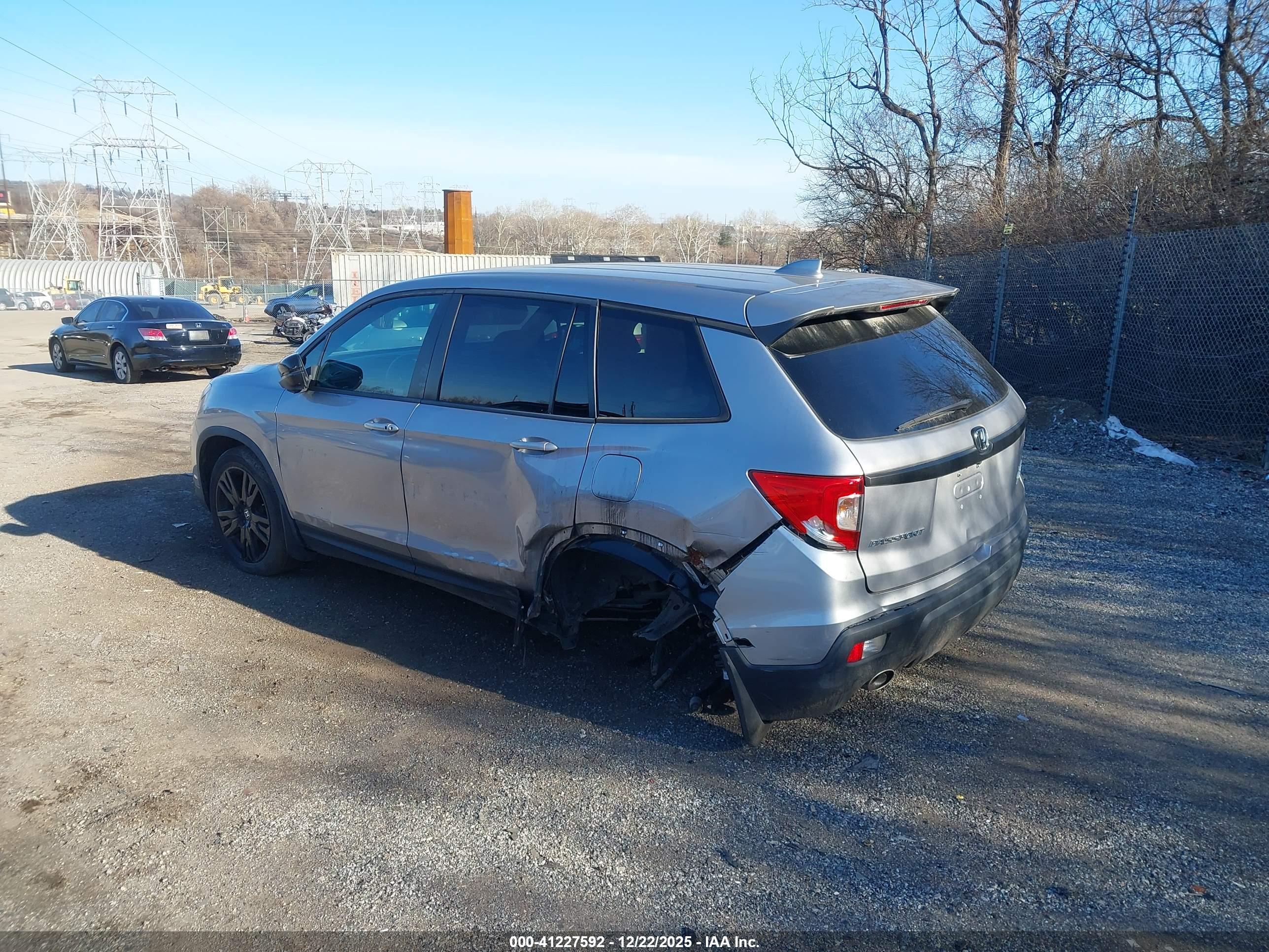 HONDA PASSPORT image 3