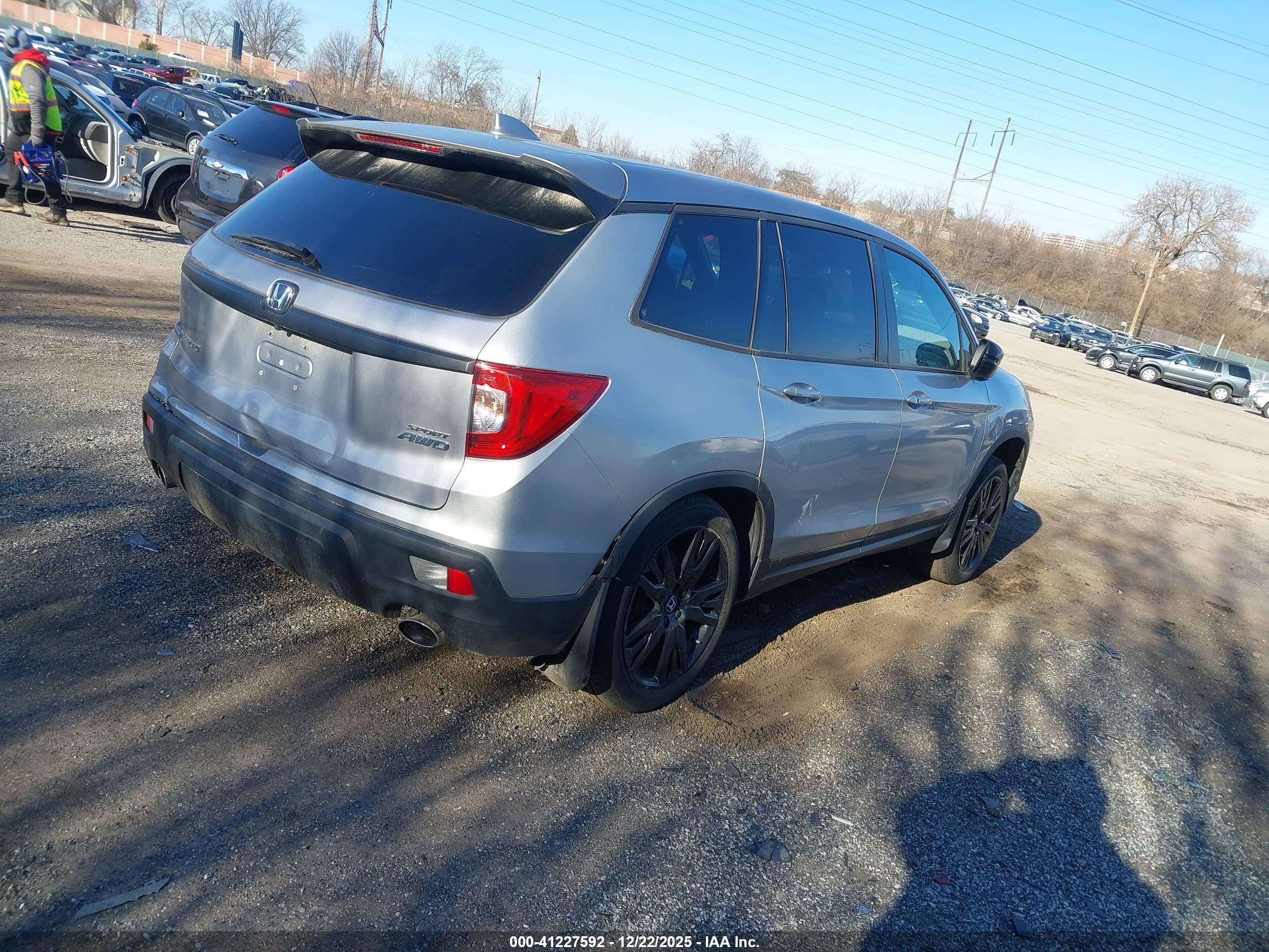 HONDA PASSPORT image 4