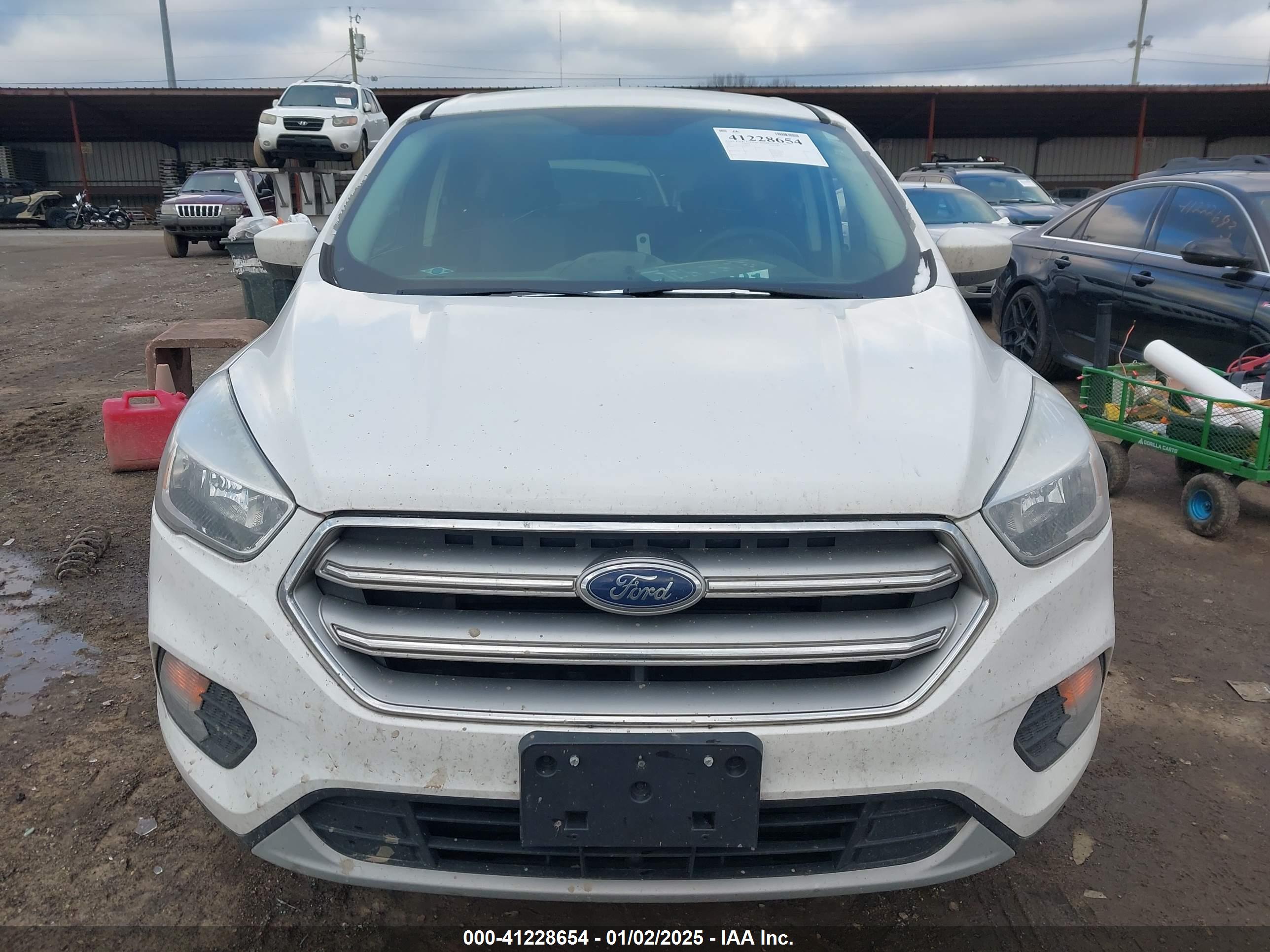 FORD ESCAPE image 6