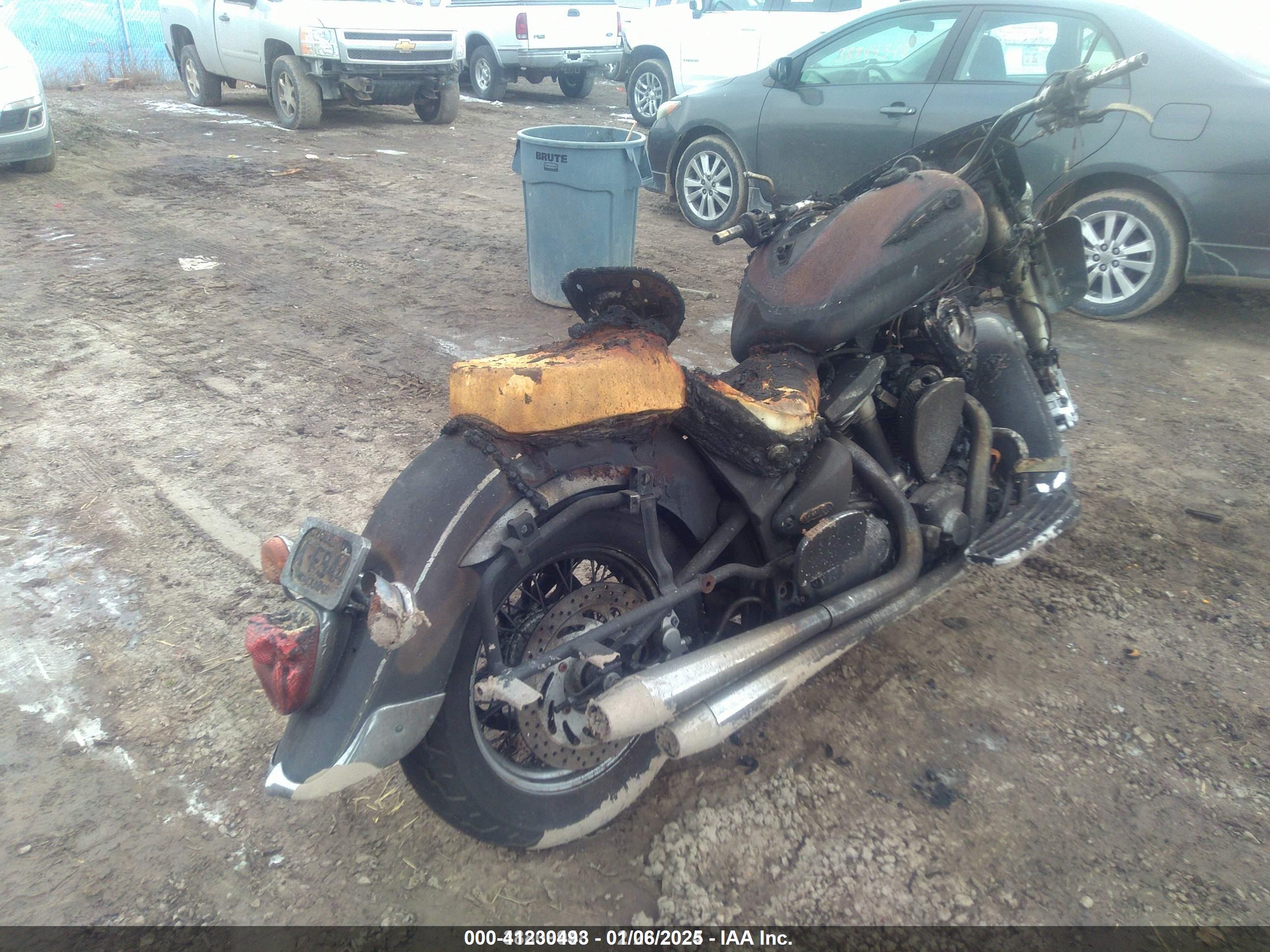 YAMAHA XV1600 image 4