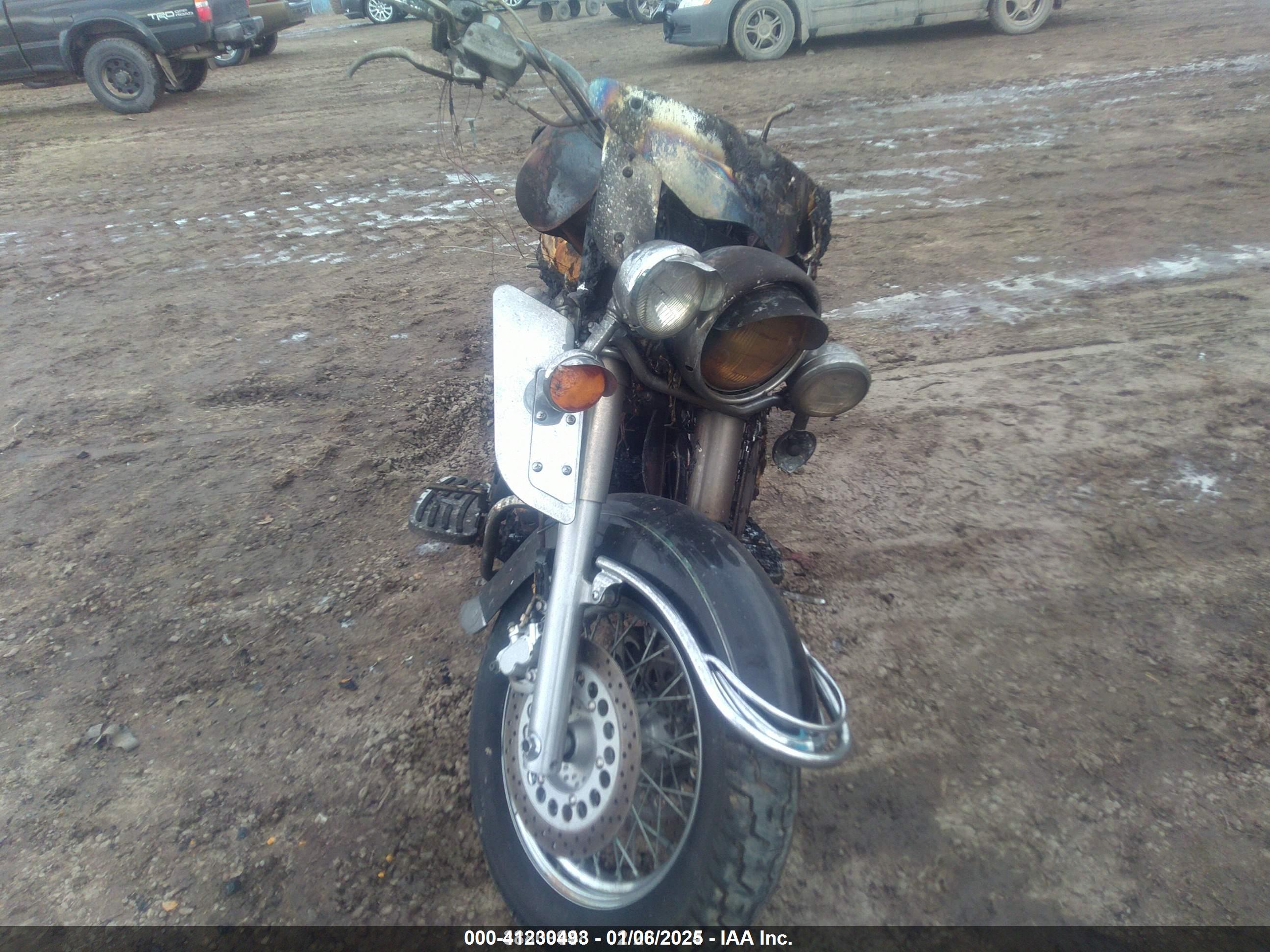 YAMAHA XV1600 image 5