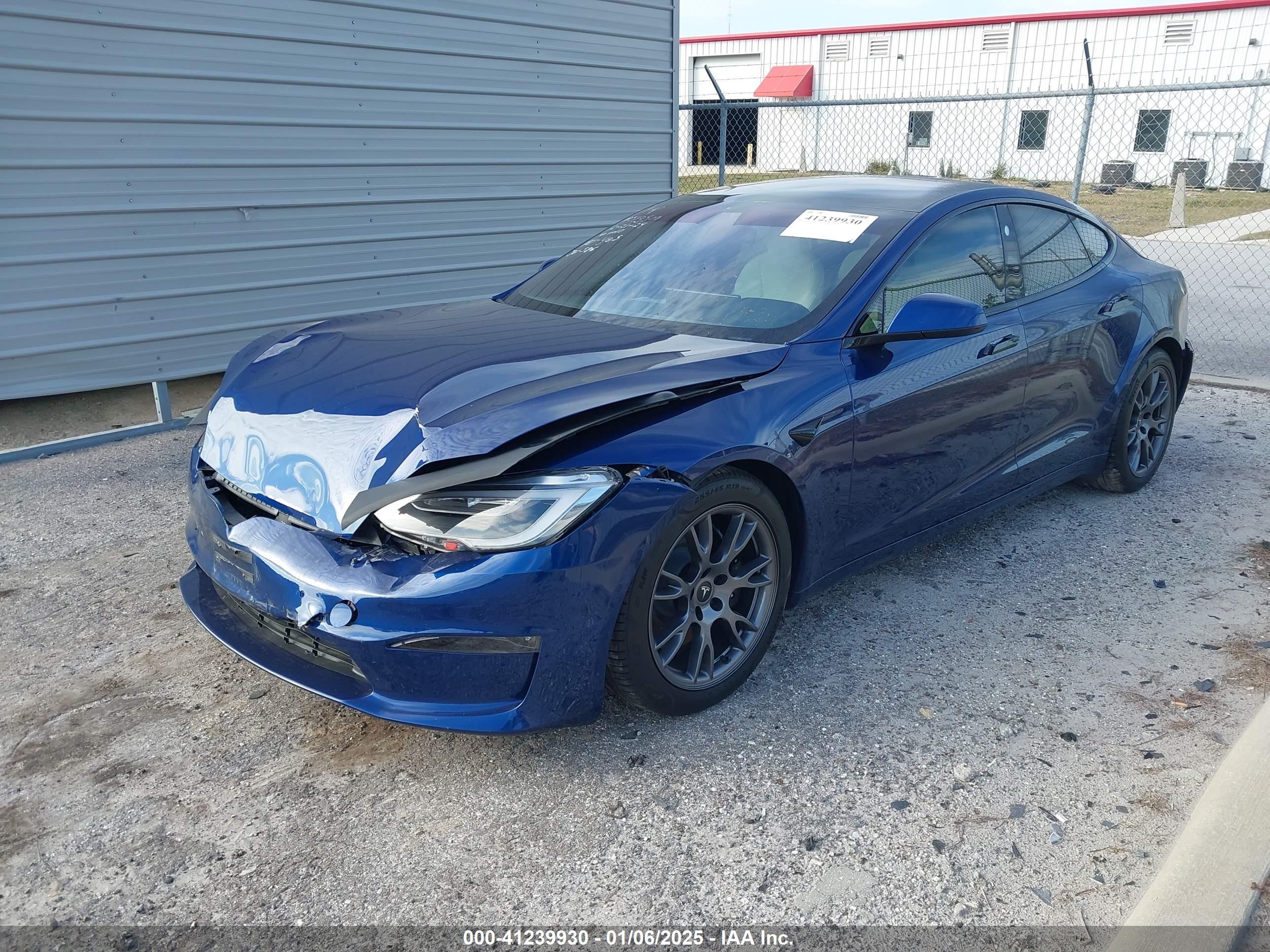 TESLA MODEL image 2