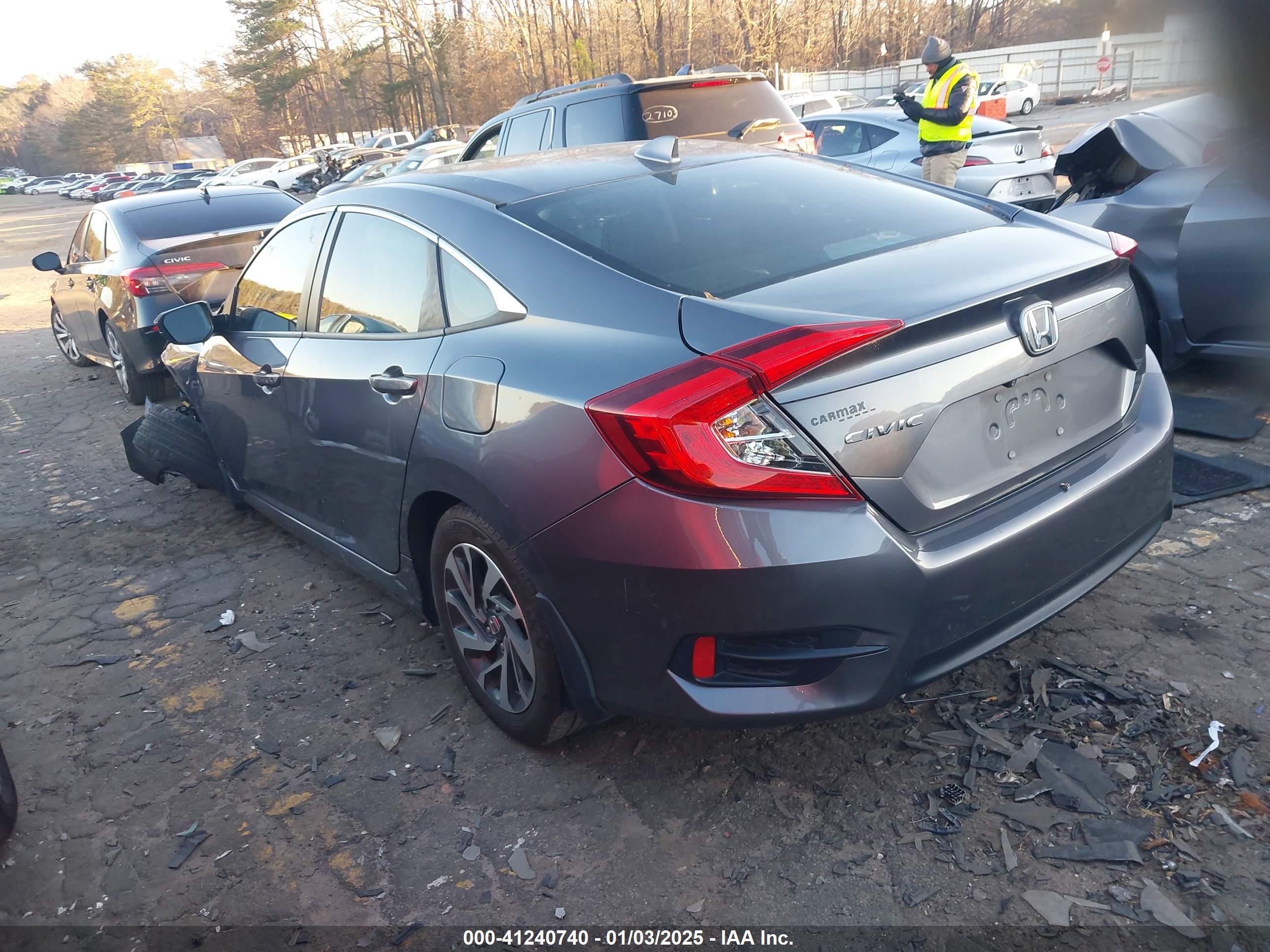 HONDA CIVIC image 3