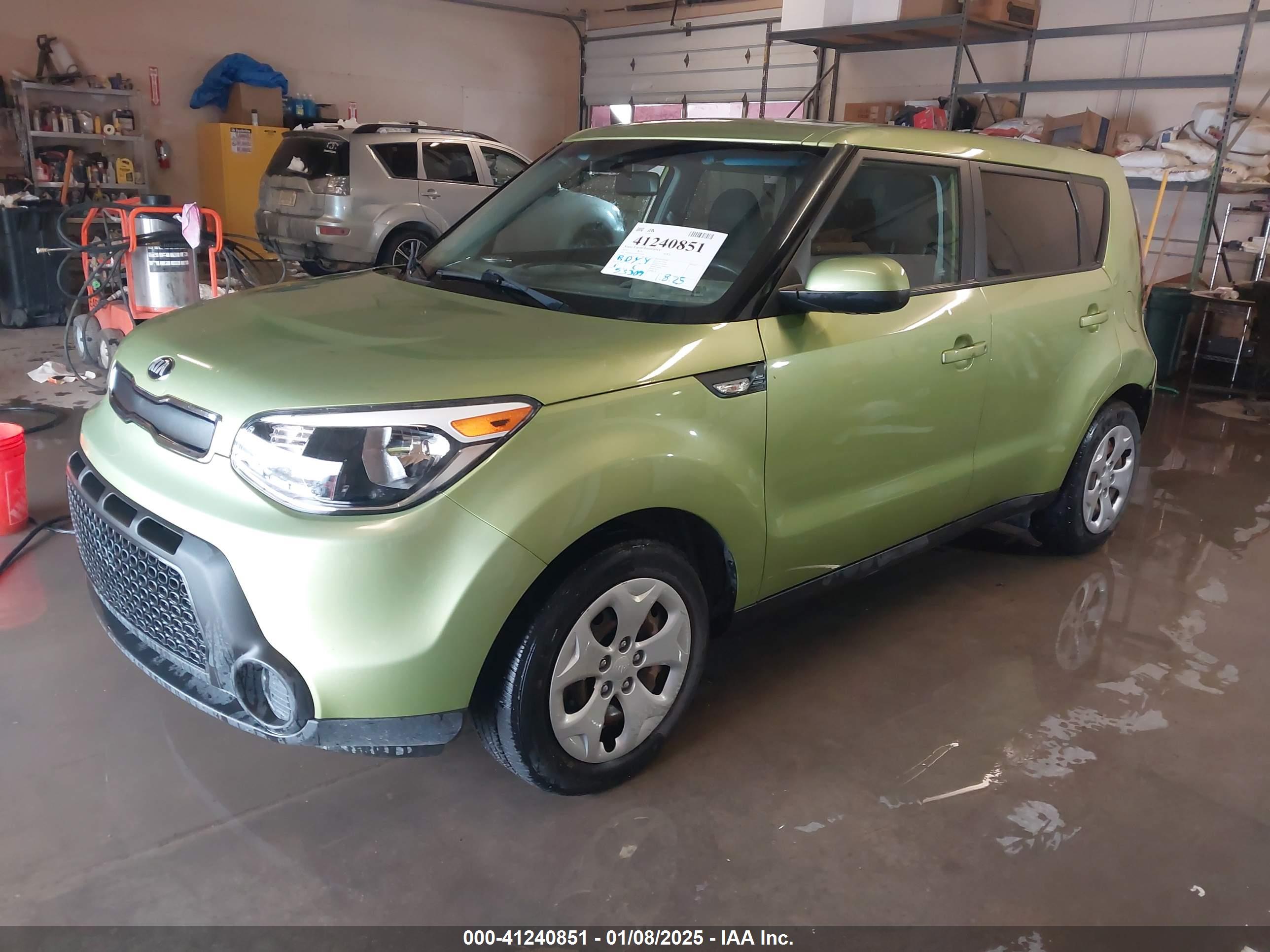 KIA SOUL image 2