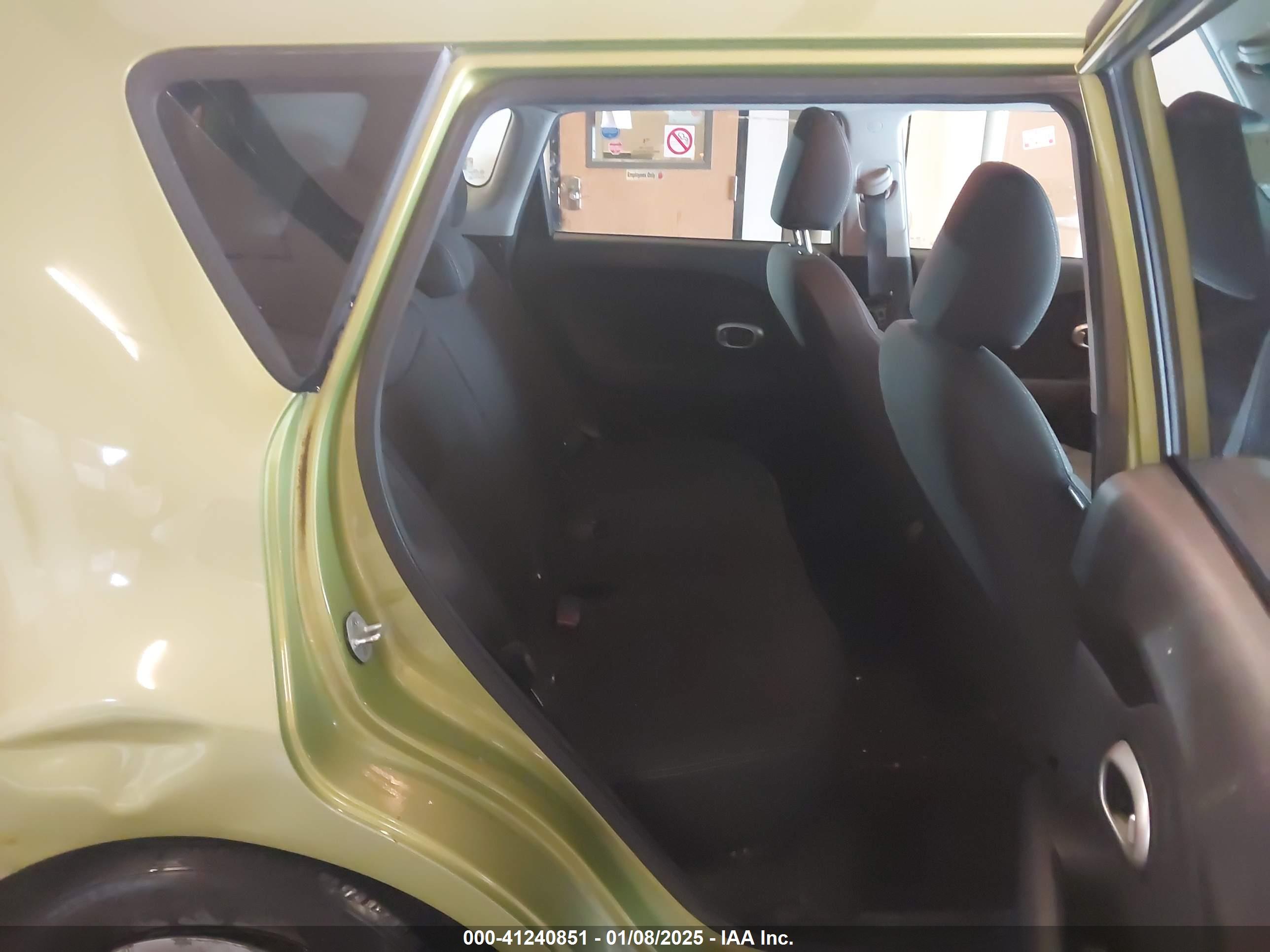 KIA SOUL image 8