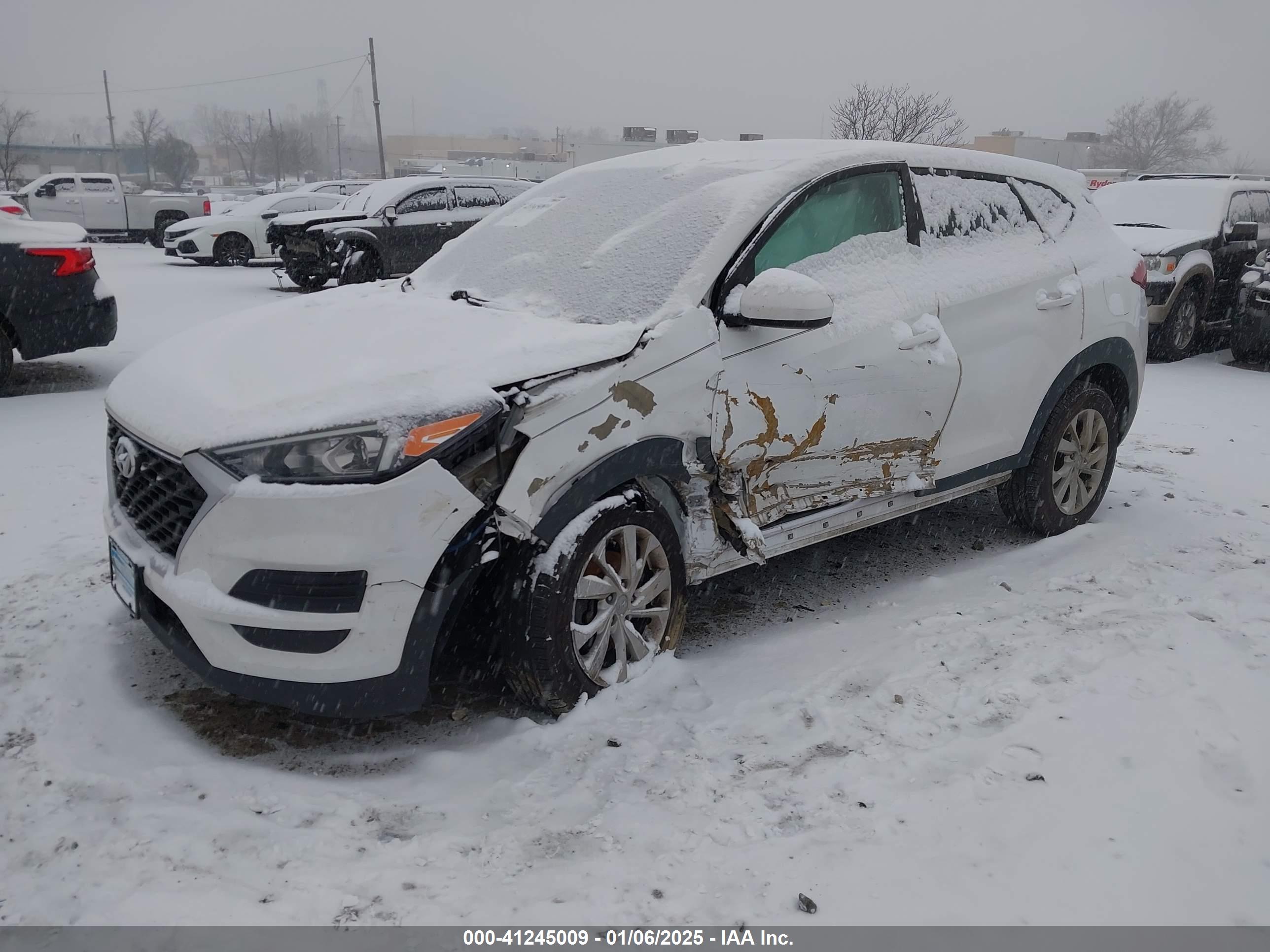 HYUNDAI TUCSON image 2
