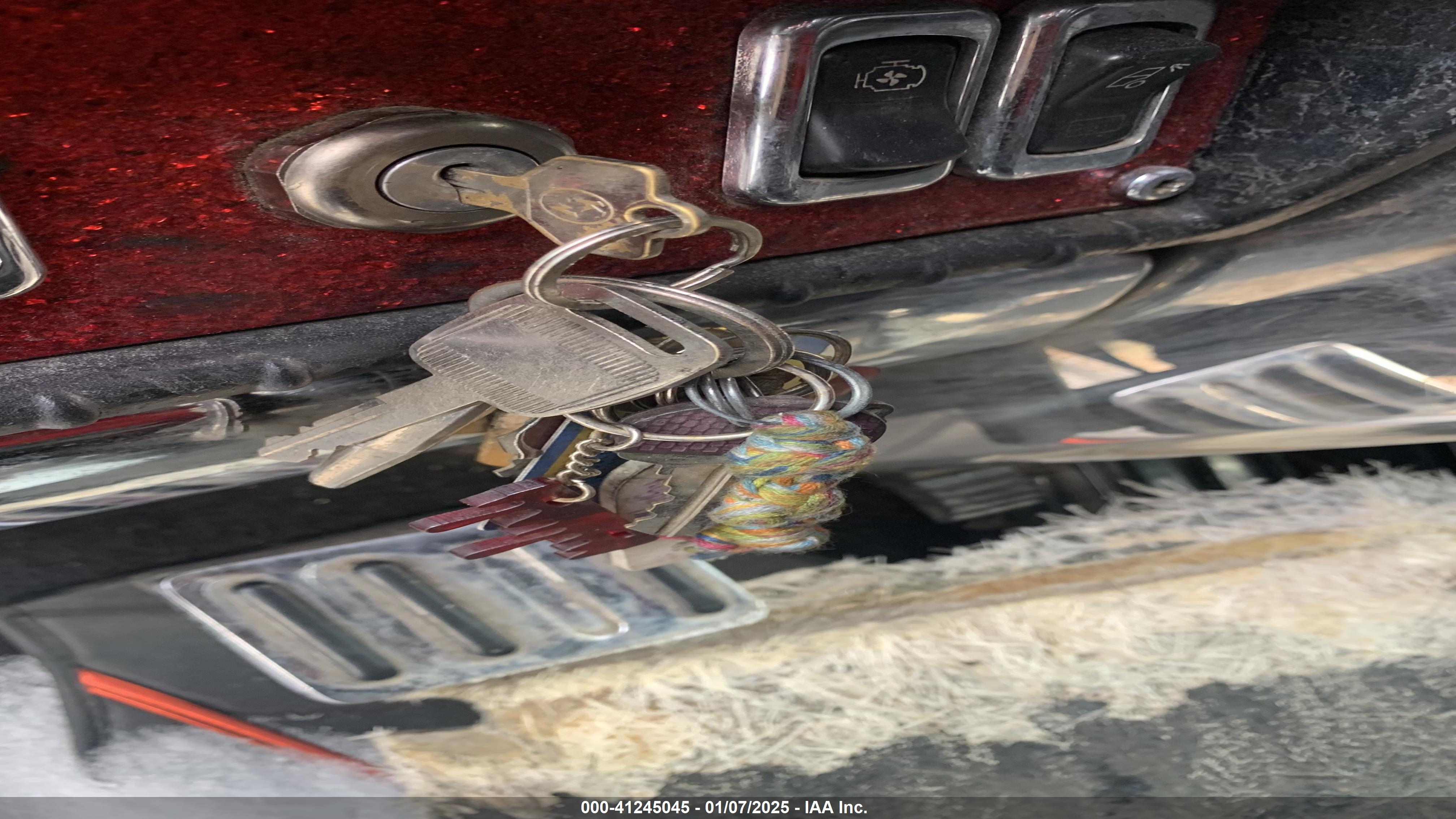 KENWORTH CONSTRUCTION image 11