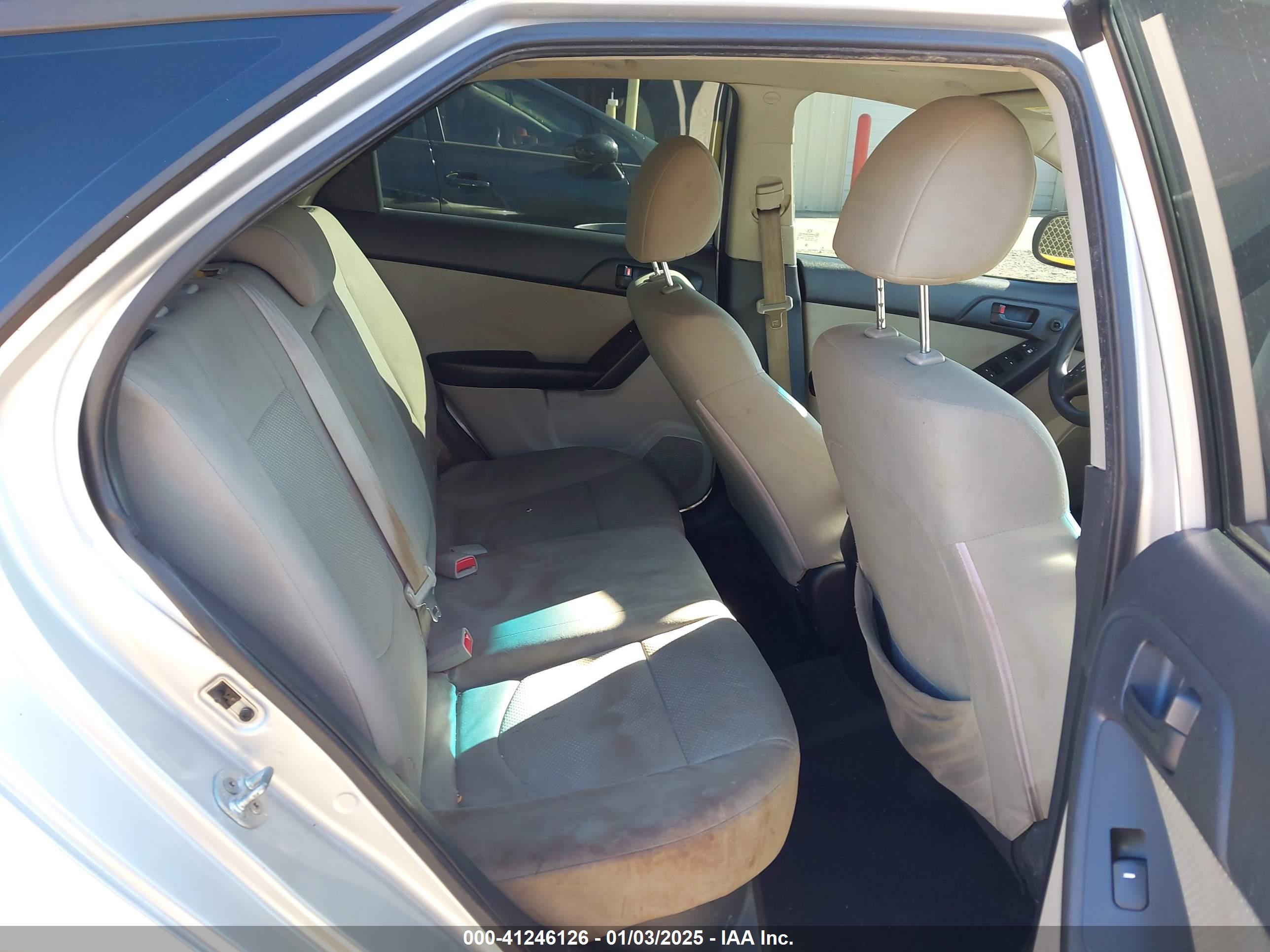 KIA FORTE image 8