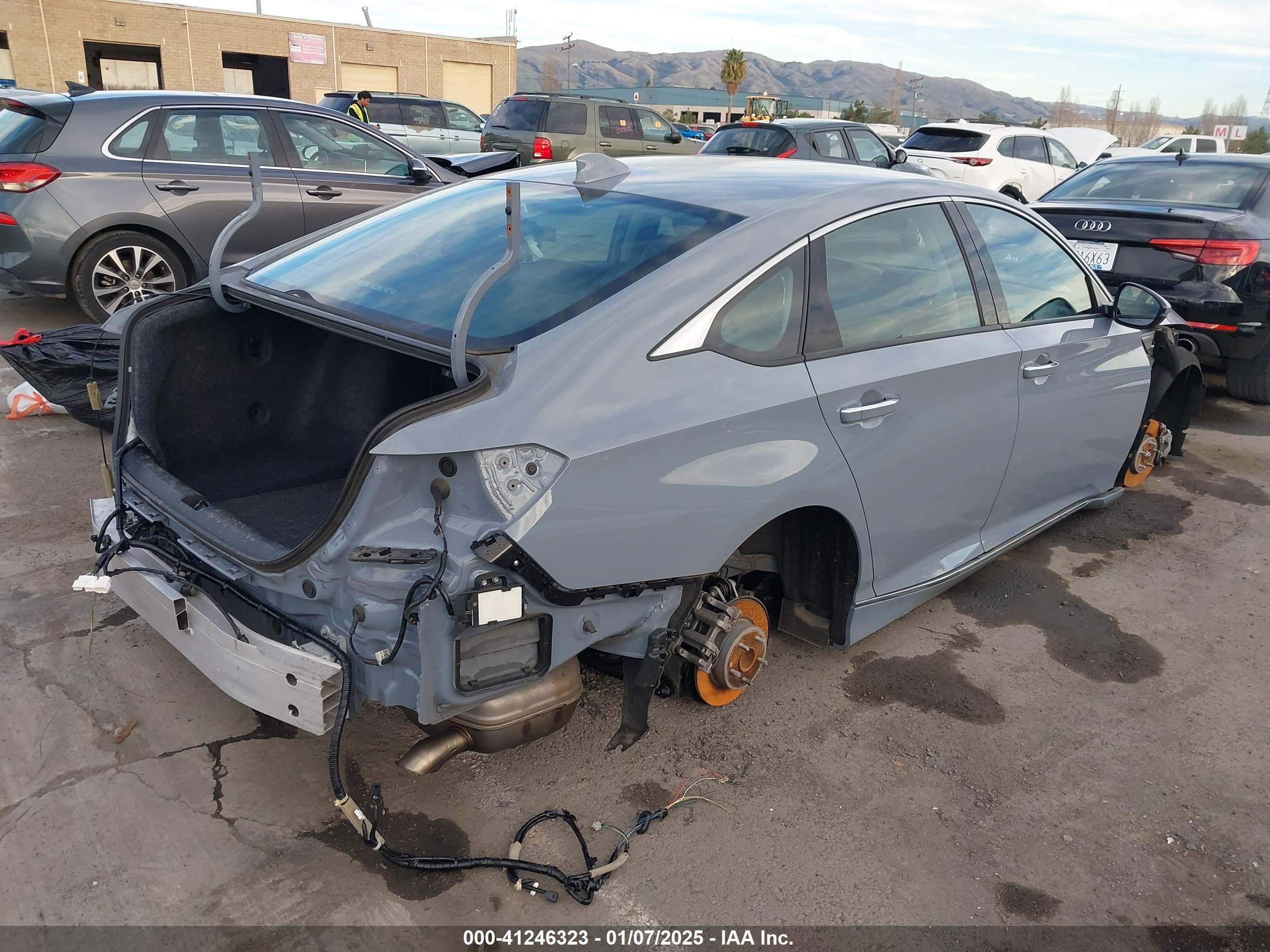 HONDA ACCORD image 4
