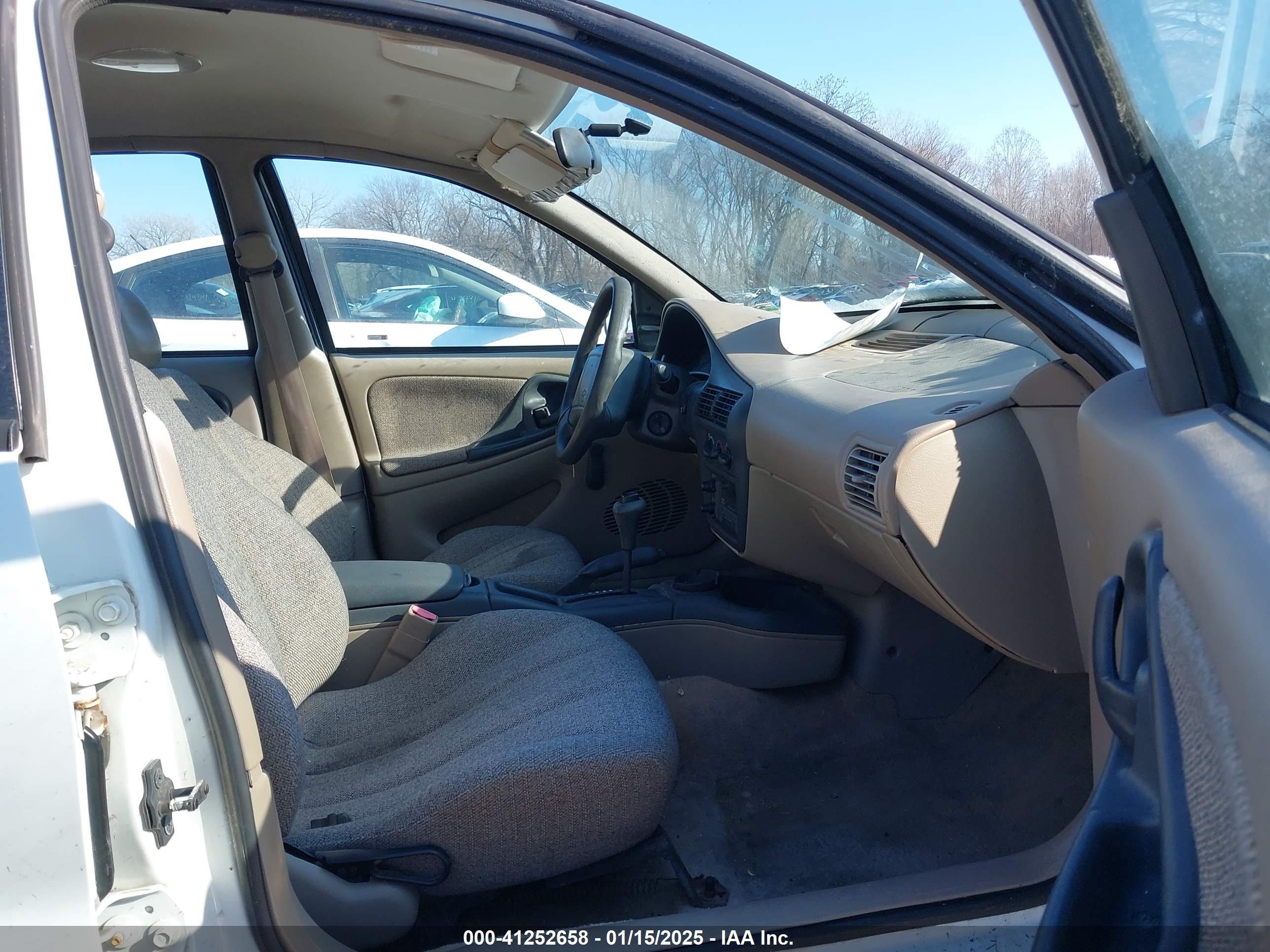 CHEVROLET CAVALIER image 5