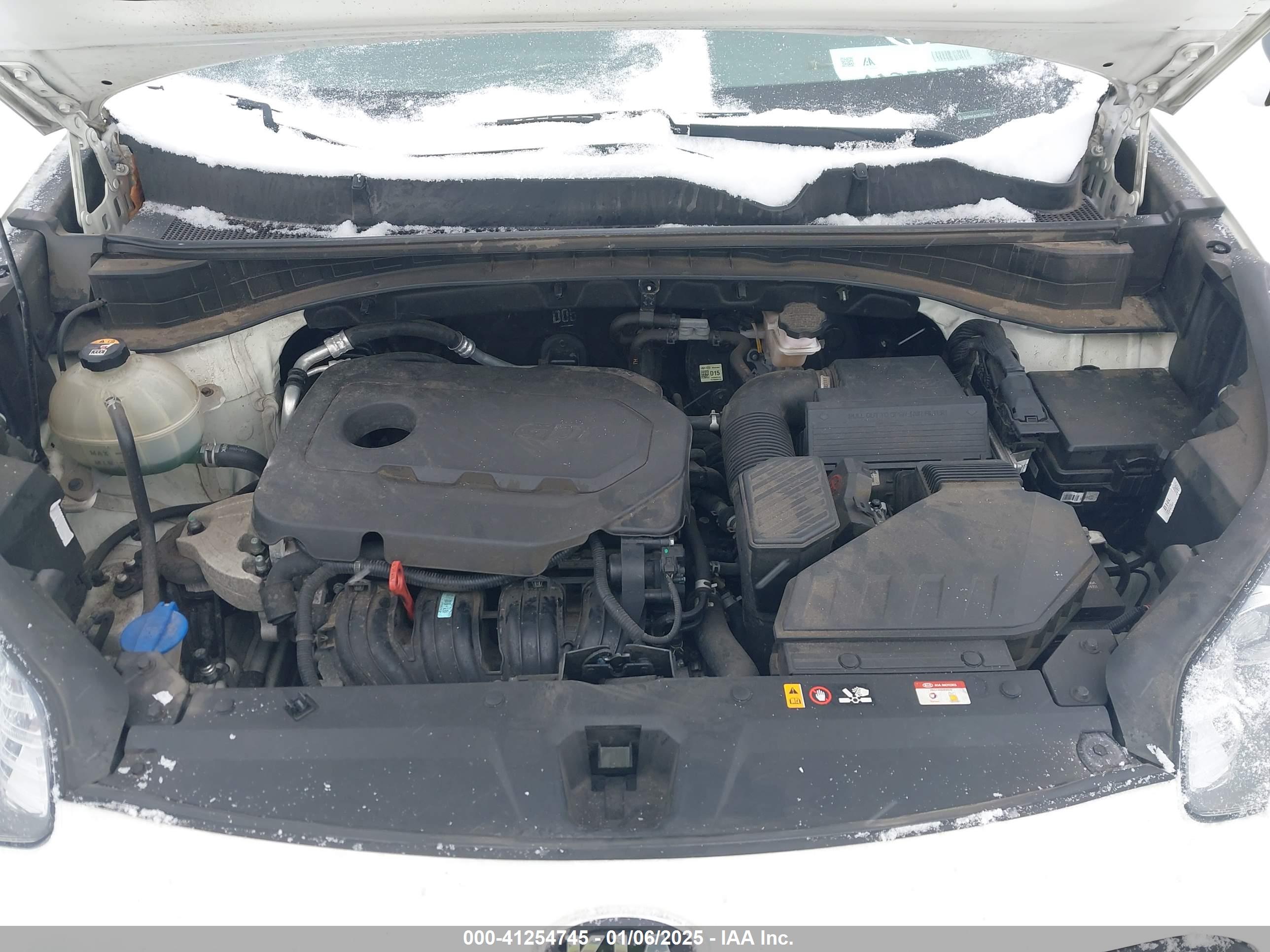 KIA SPORTAGE image 10