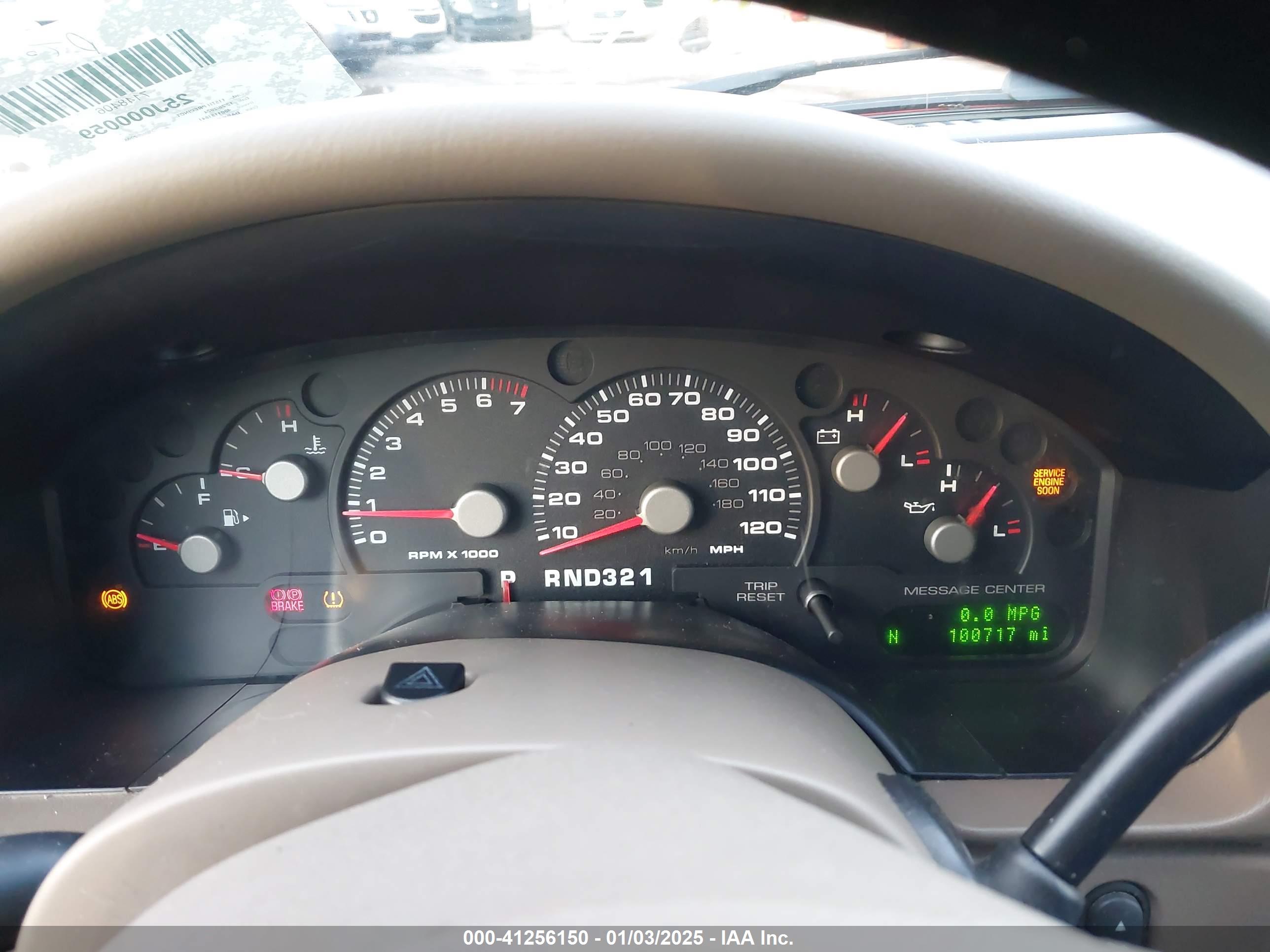 FORD EXPLORER image 7