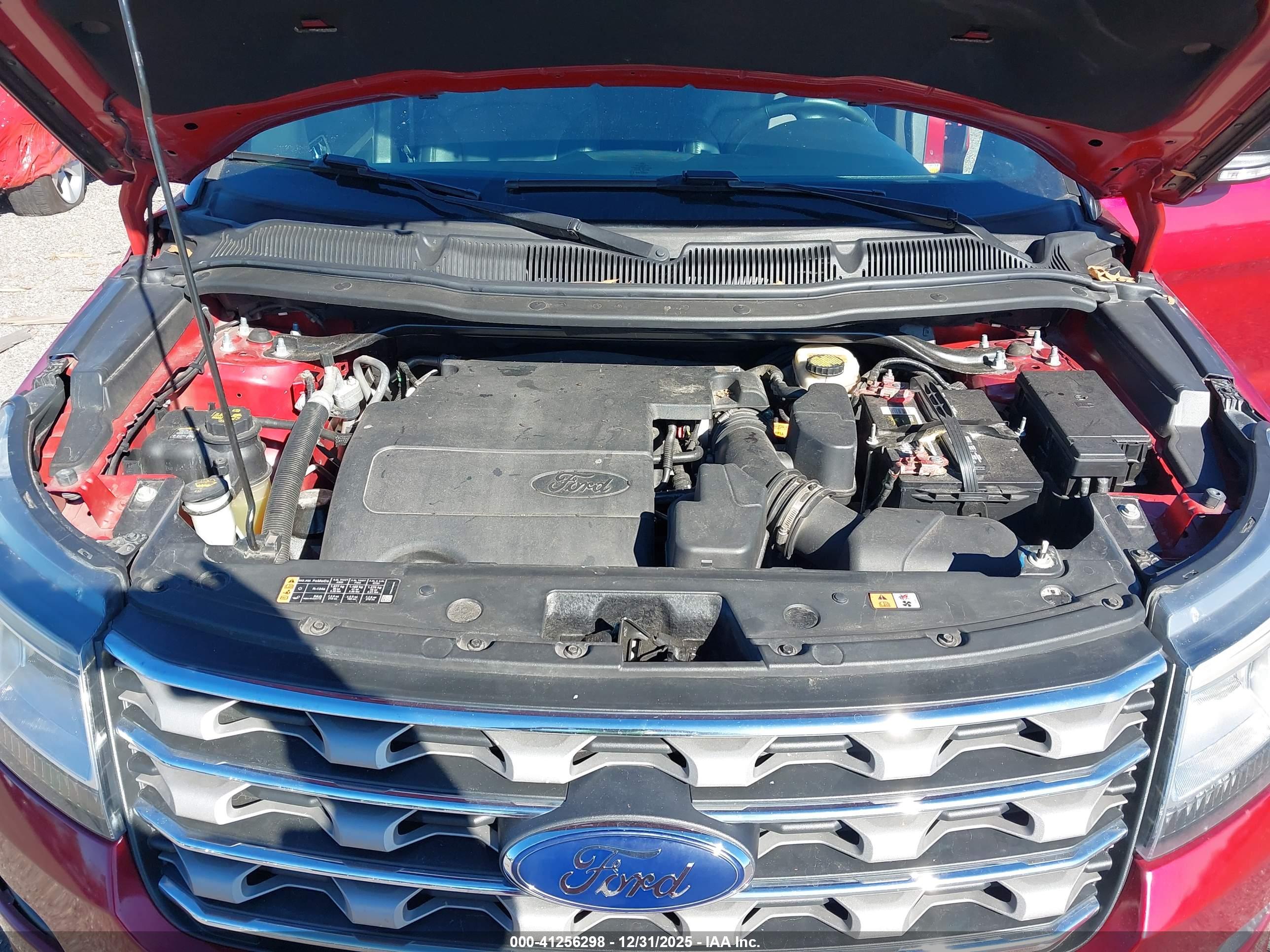 FORD EXPLORER image 10