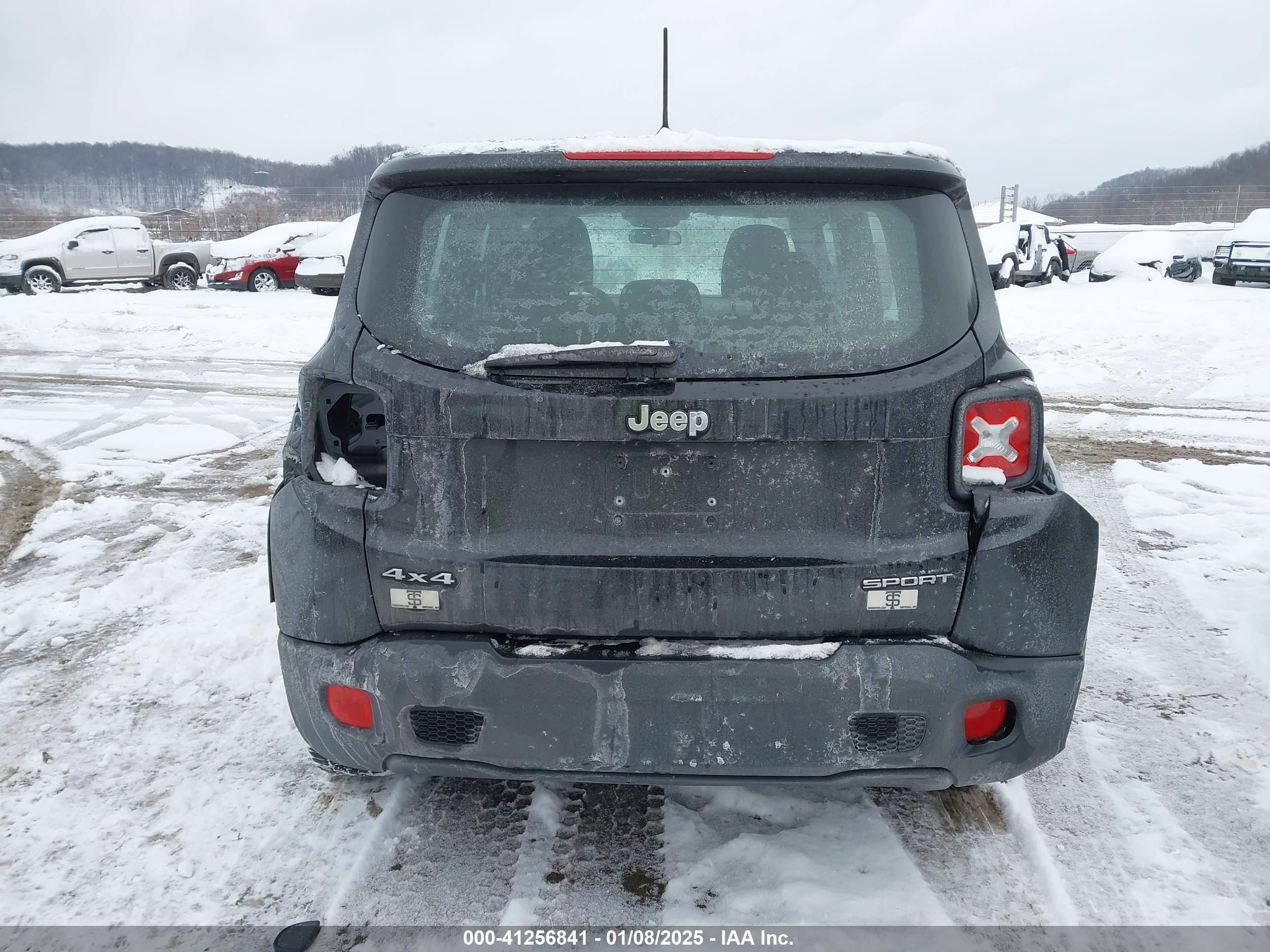 JEEP RENEGADE image 6