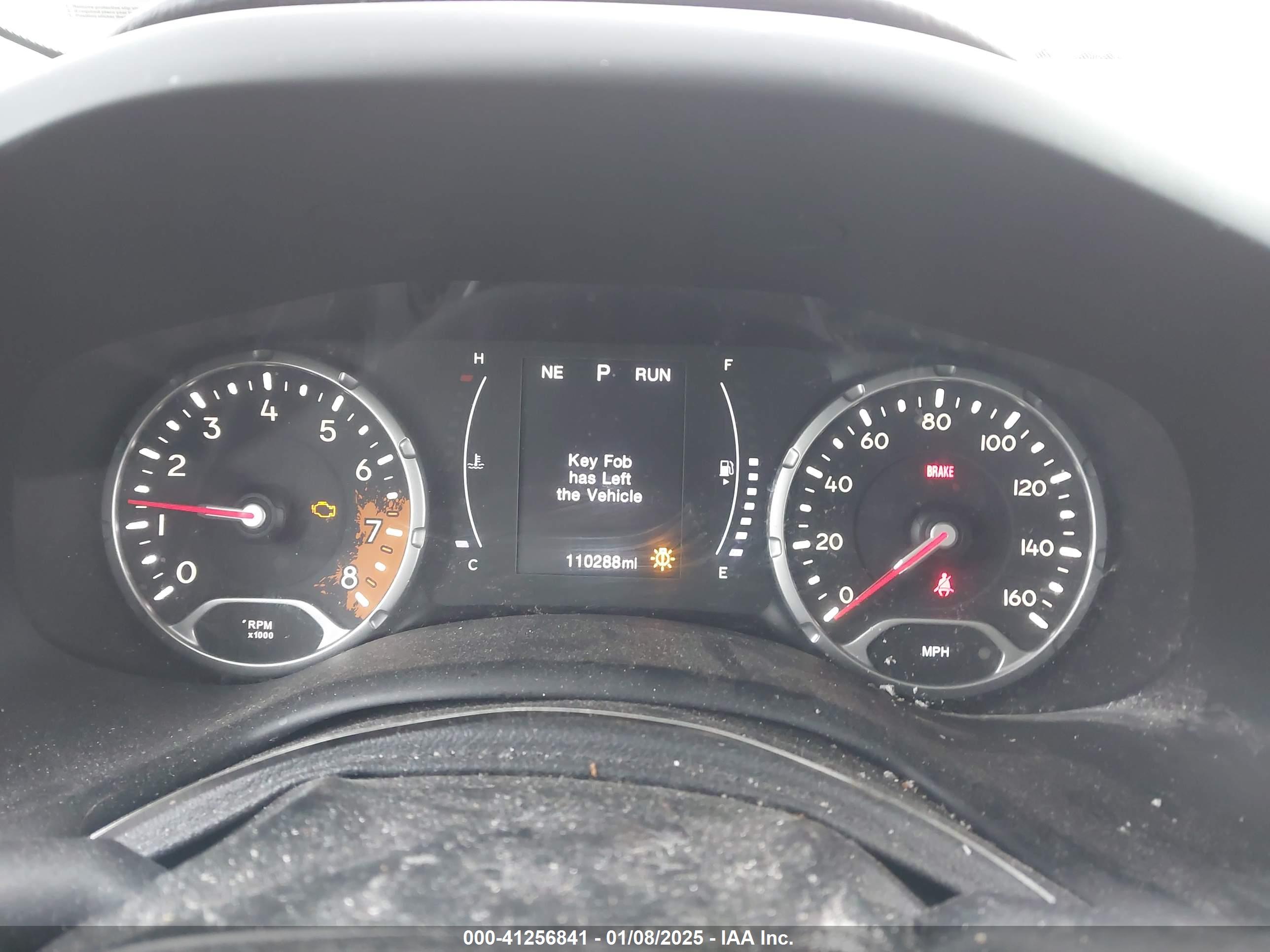 JEEP RENEGADE image 7