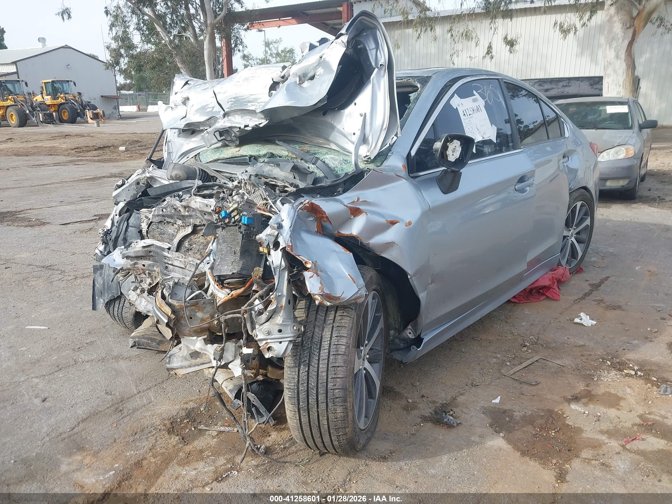 SUBARU LEGACY image 2