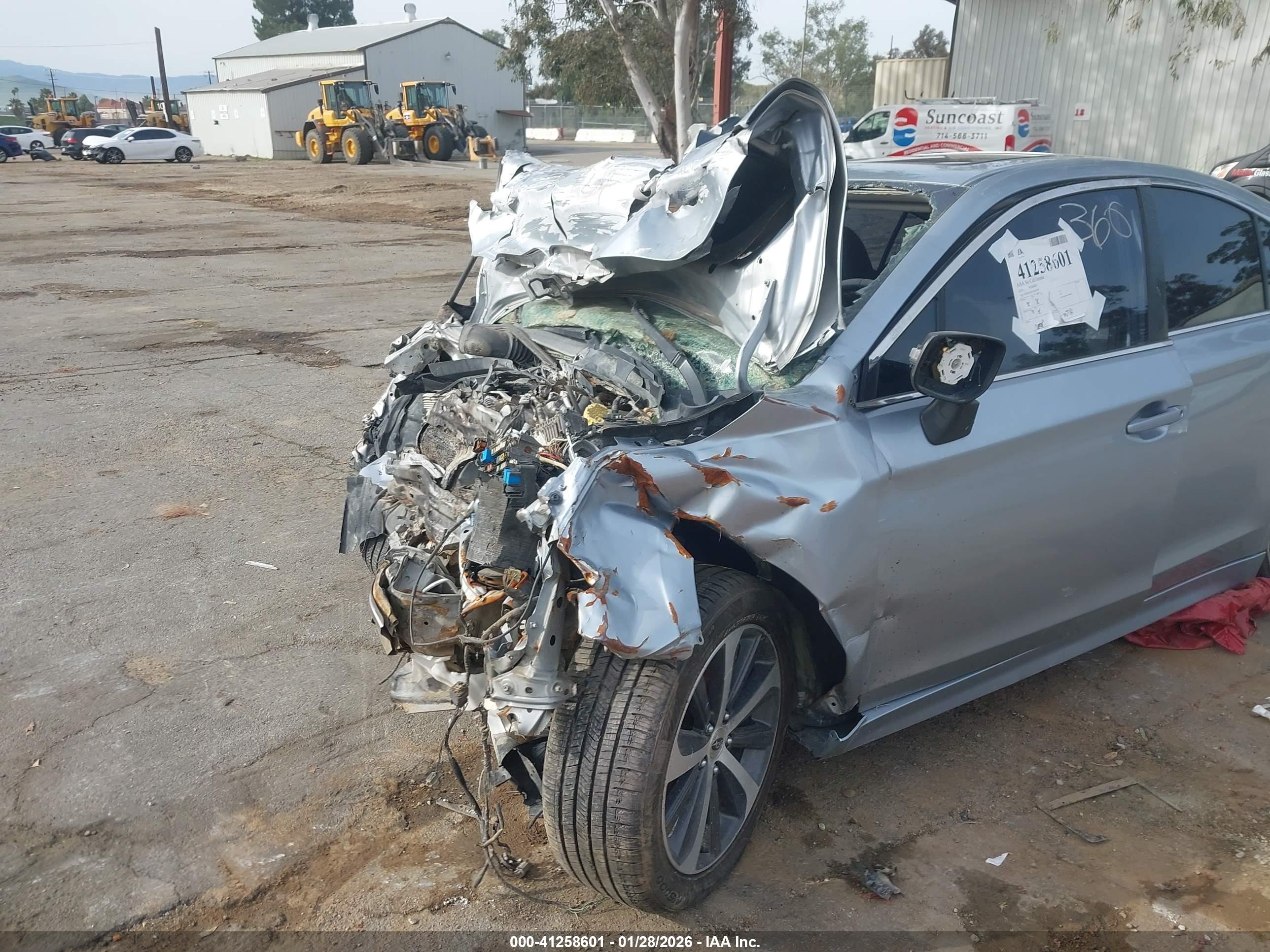 SUBARU LEGACY image 6