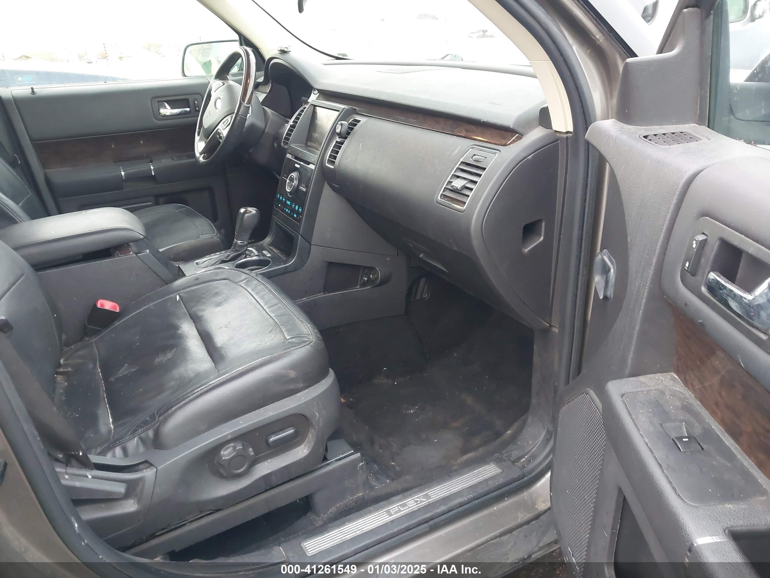 FORD FLEX image 5
