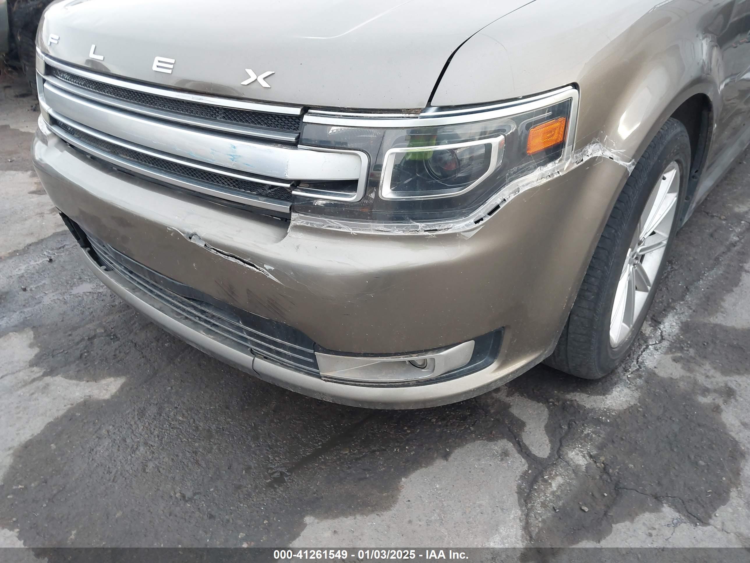 FORD FLEX image 6