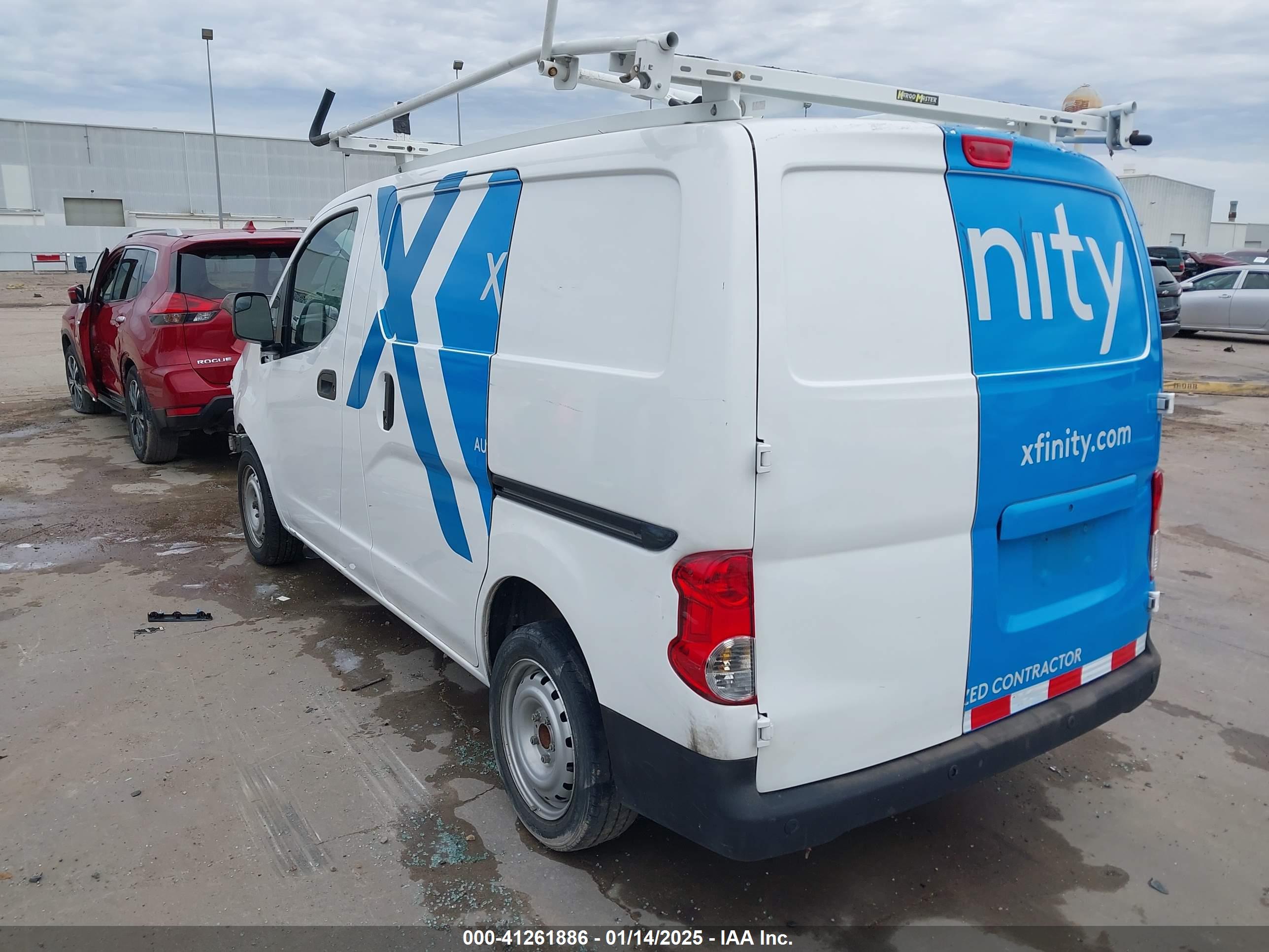 NISSAN NV200 image 3