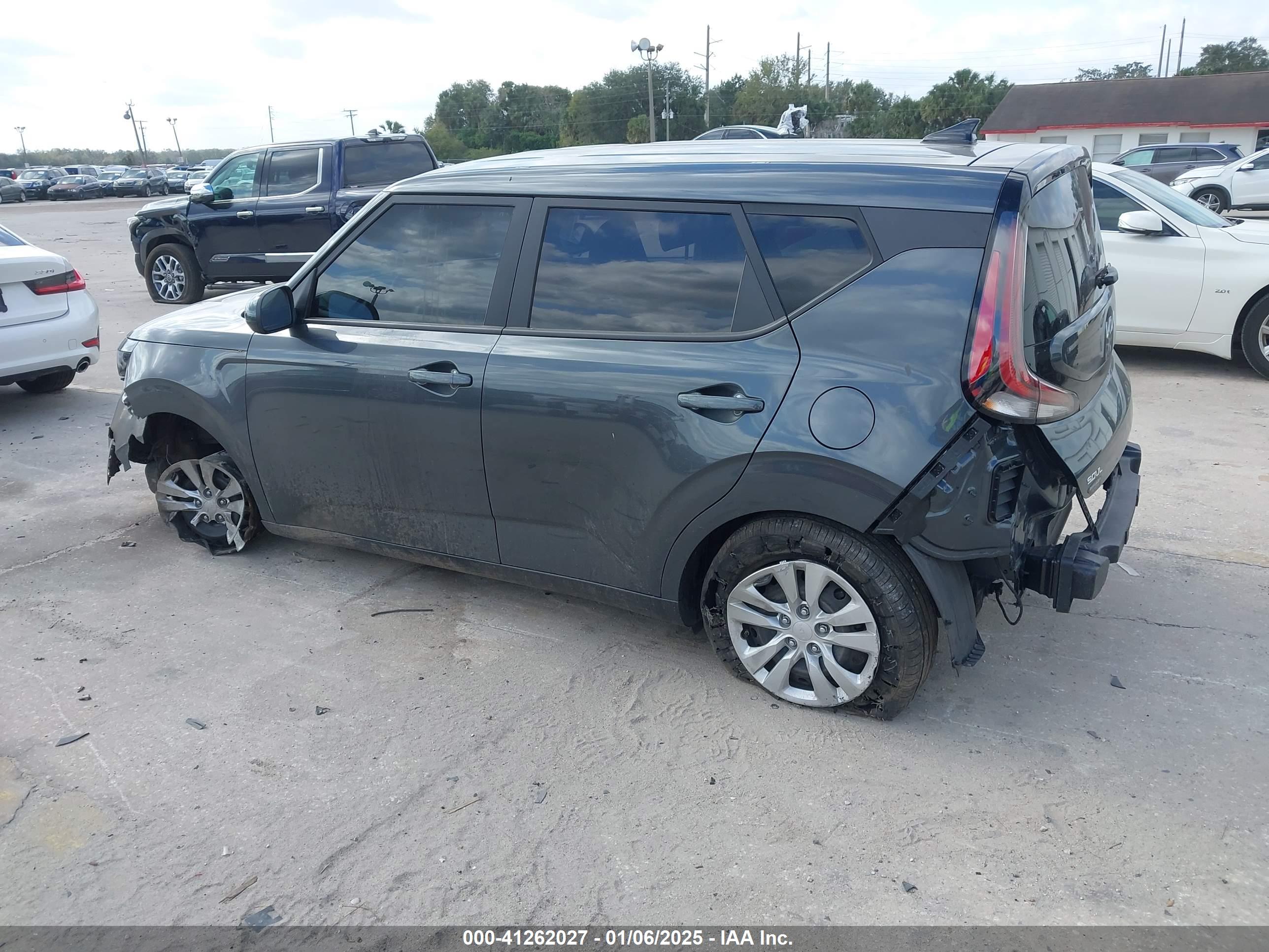 KIA SOUL image 3