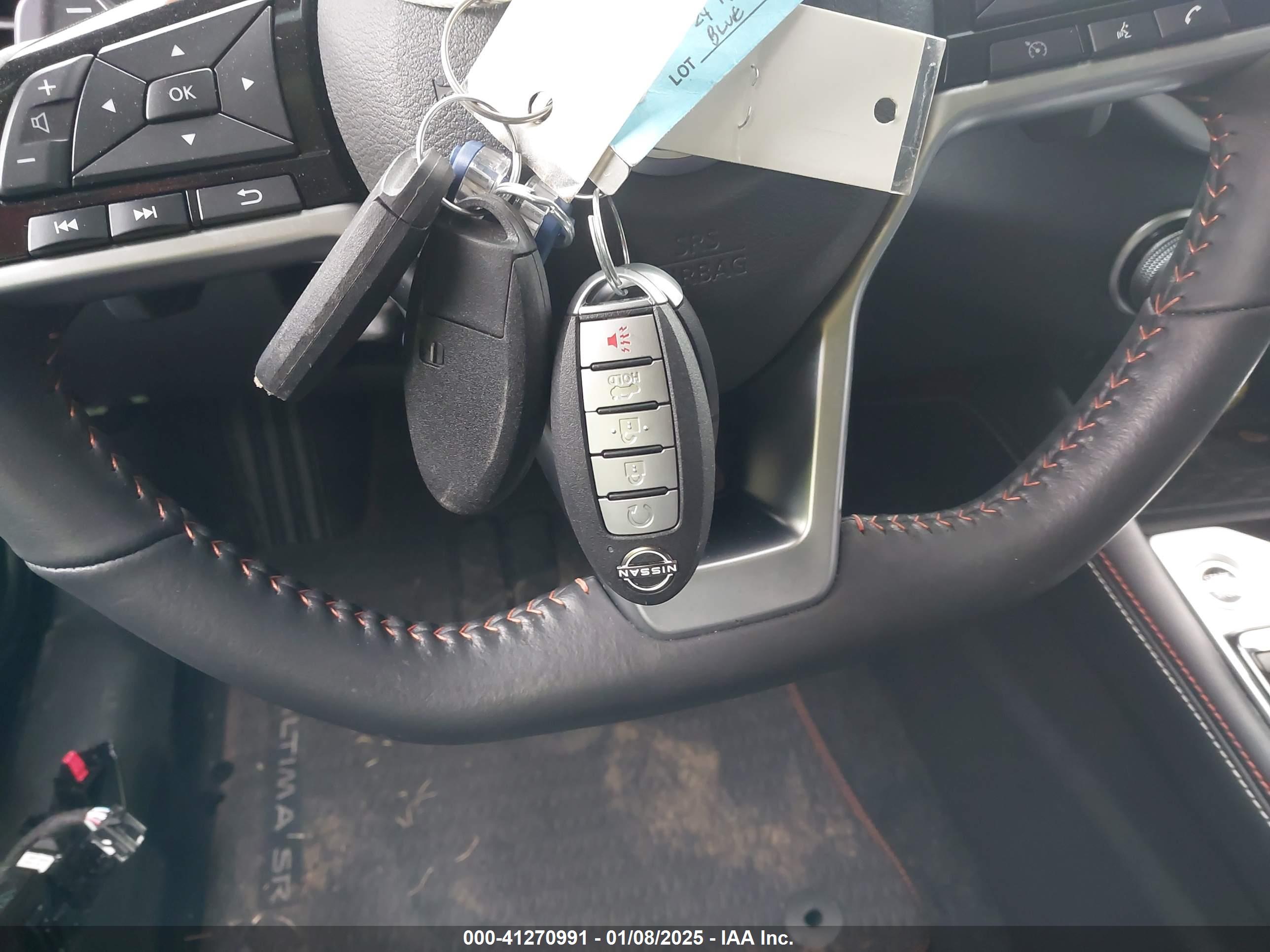 NISSAN ALTIMA image 11