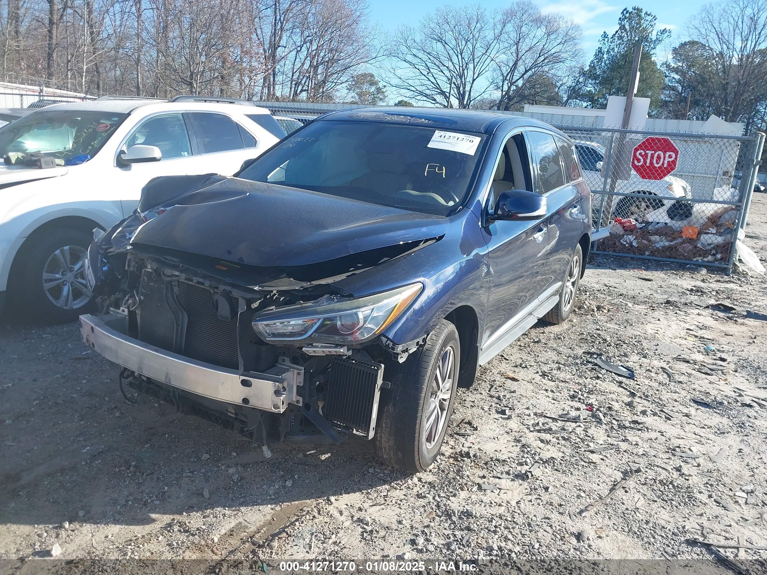 INFINITI QX60 image 2