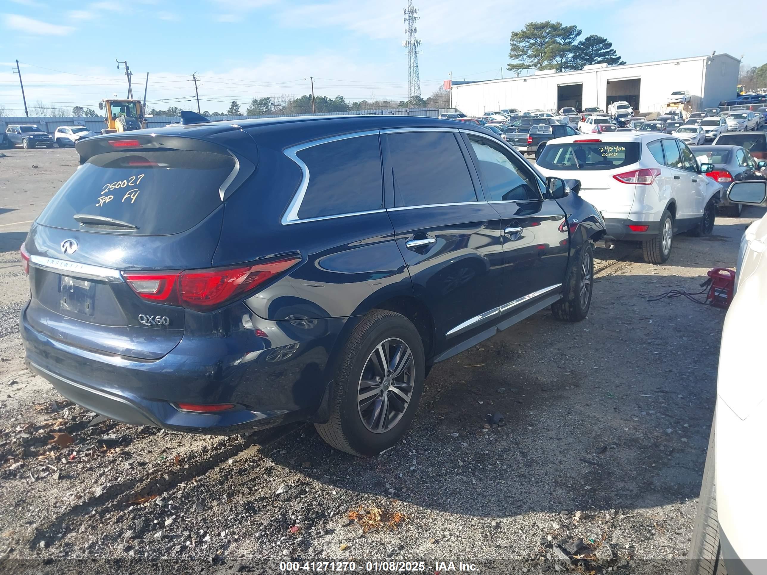 INFINITI QX60 image 4
