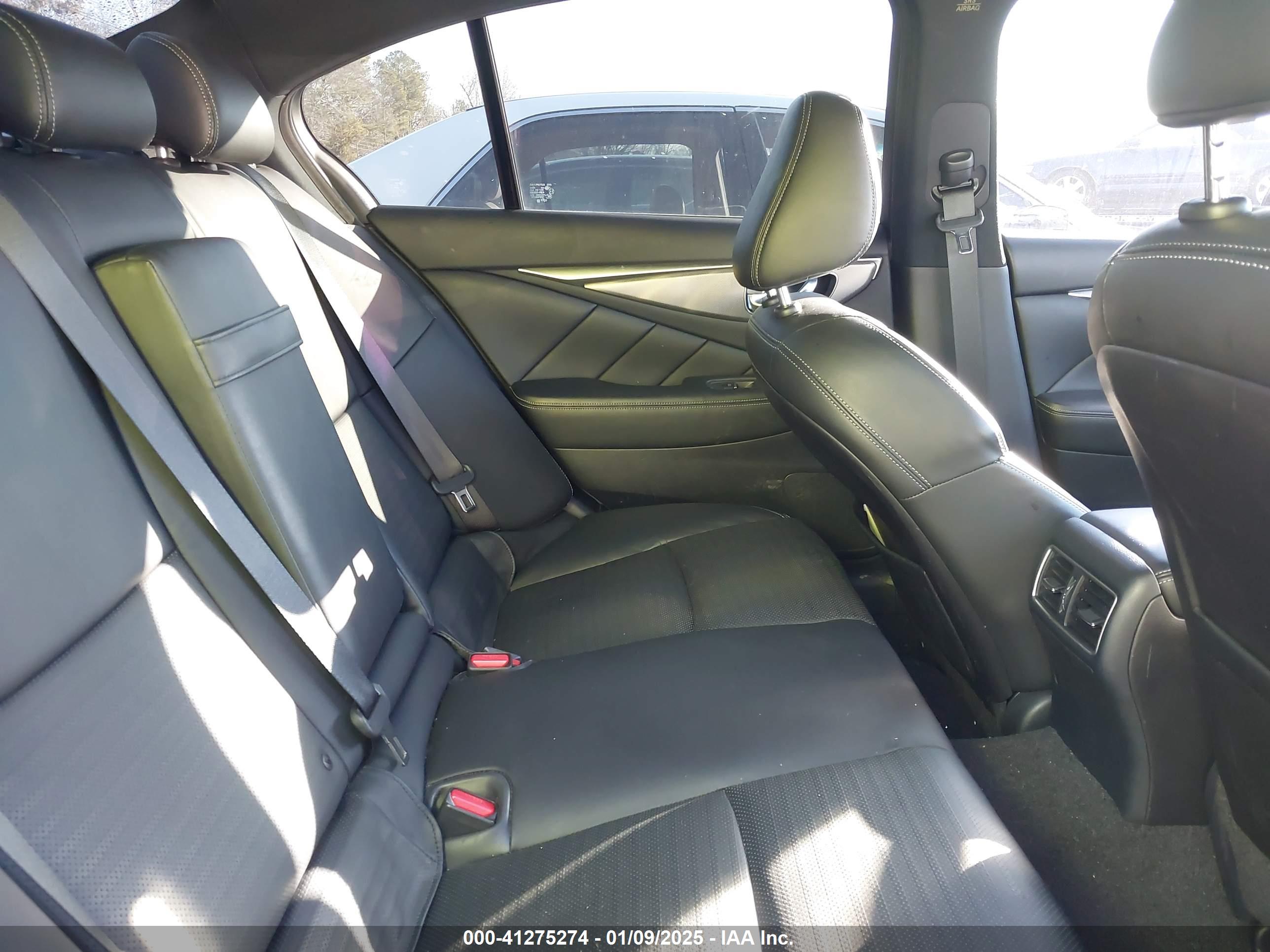 INFINITI Q50 image 8