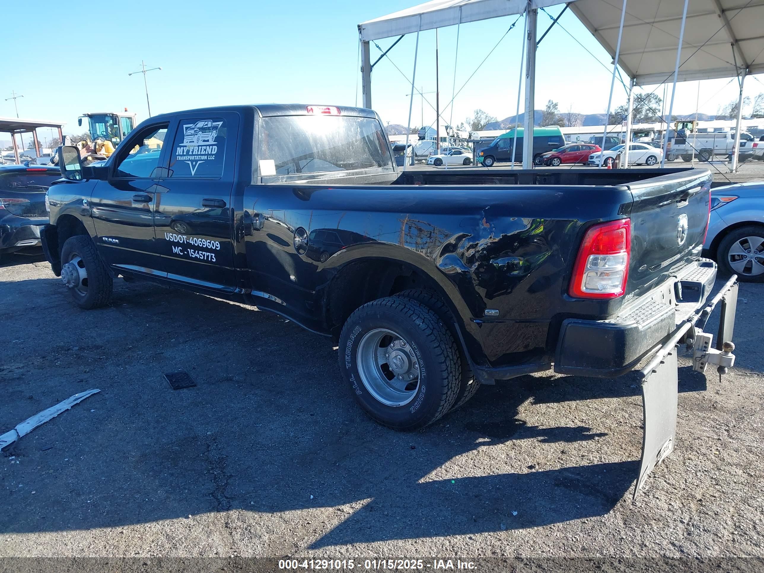RAM 3500 image 3