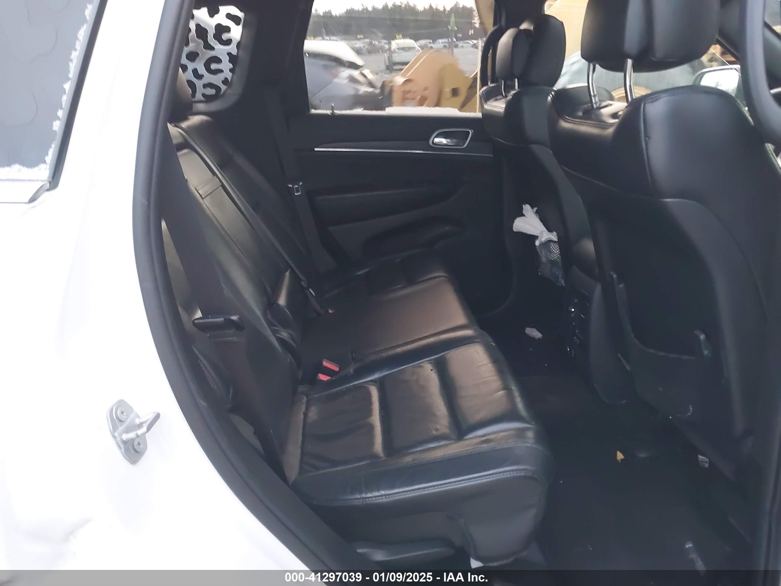 JEEP GRAND image 8