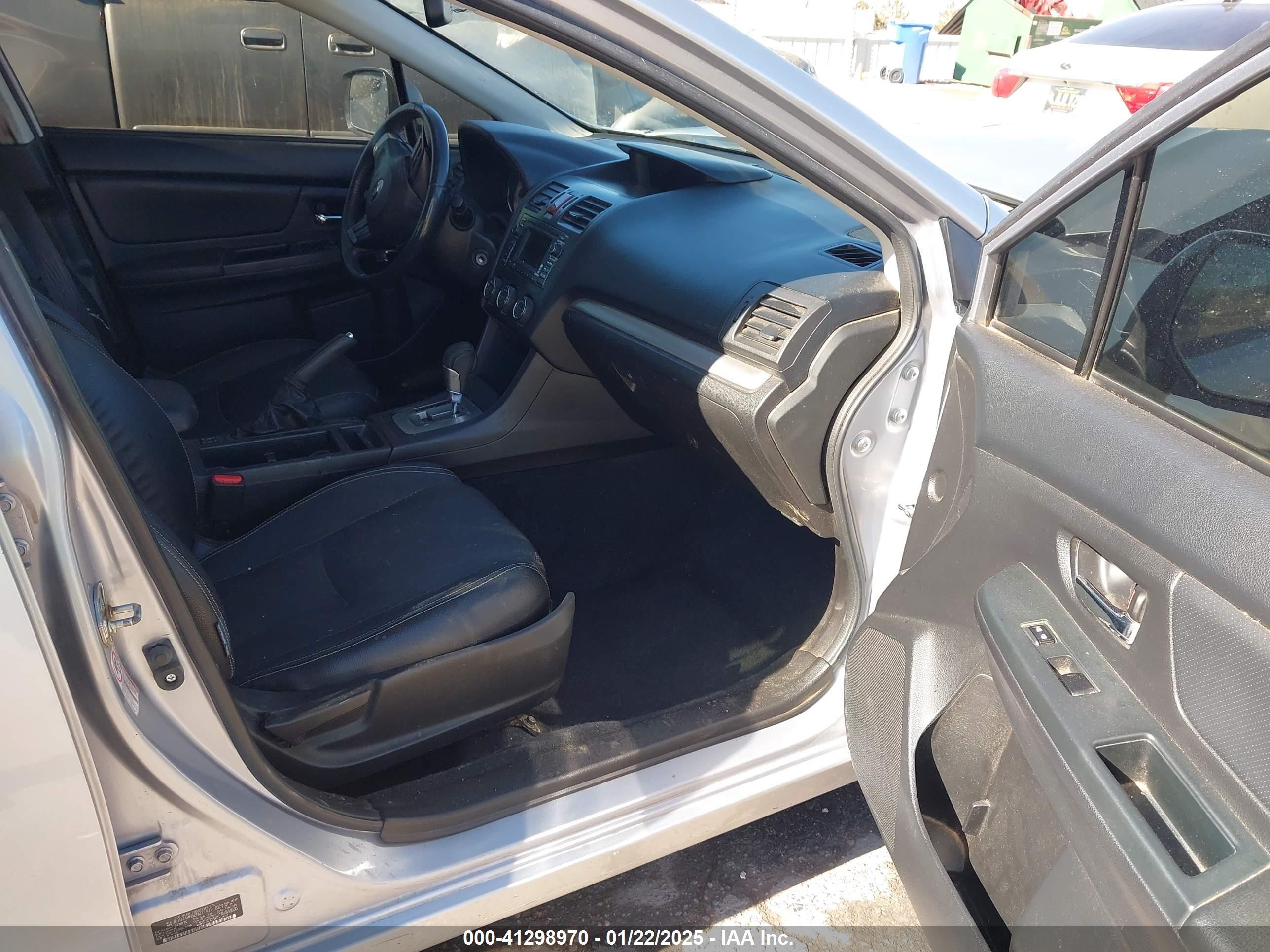 SUBARU IMPREZA image 5