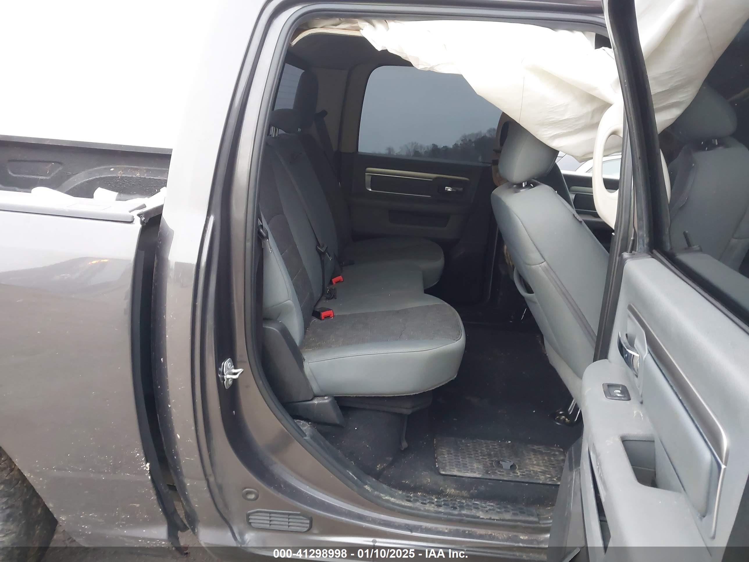 RAM 1500 image 8