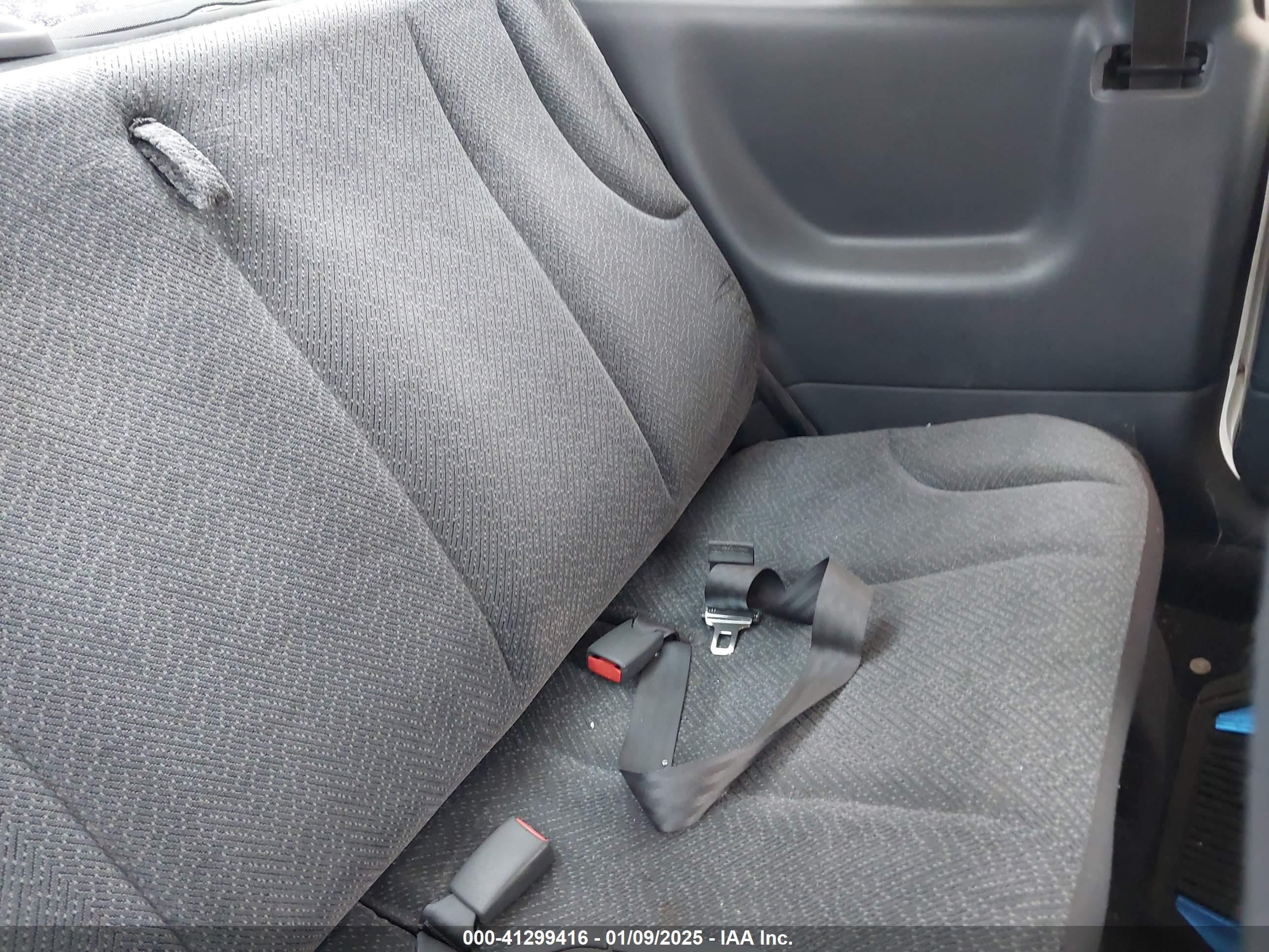 CHEVROLET CAVALIER image 8