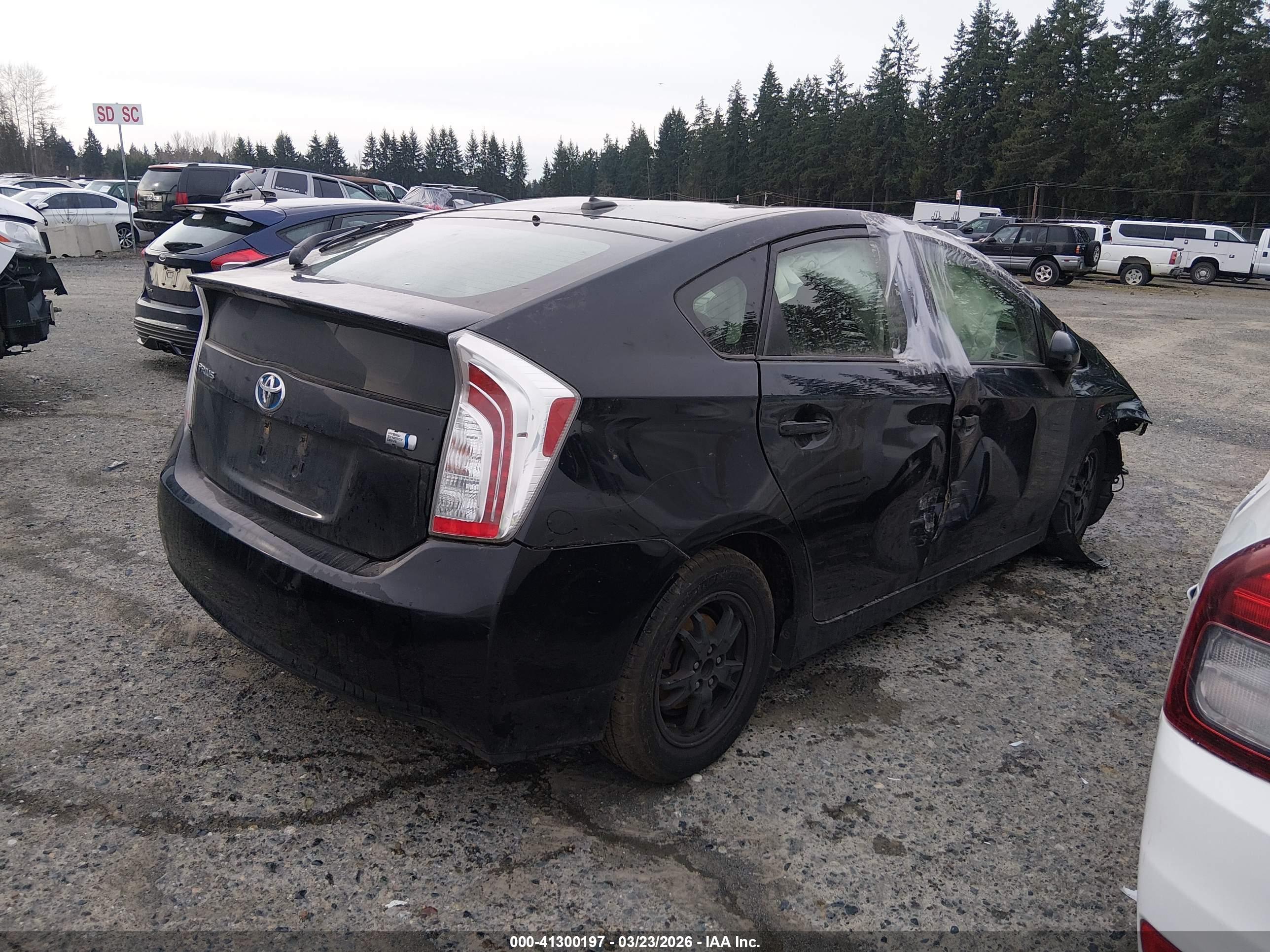 TOYOTA PRIUS image 4