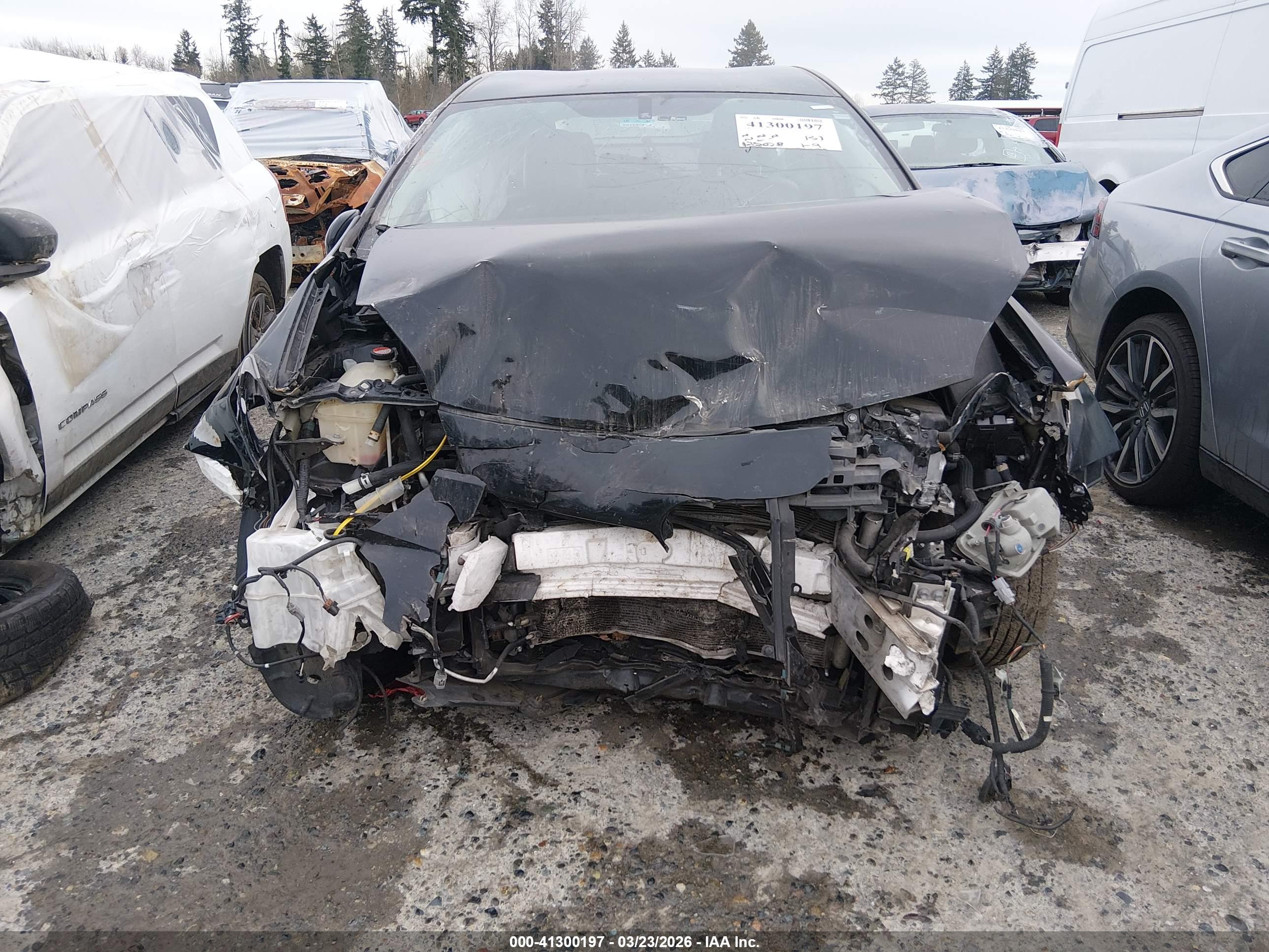 TOYOTA PRIUS image 6