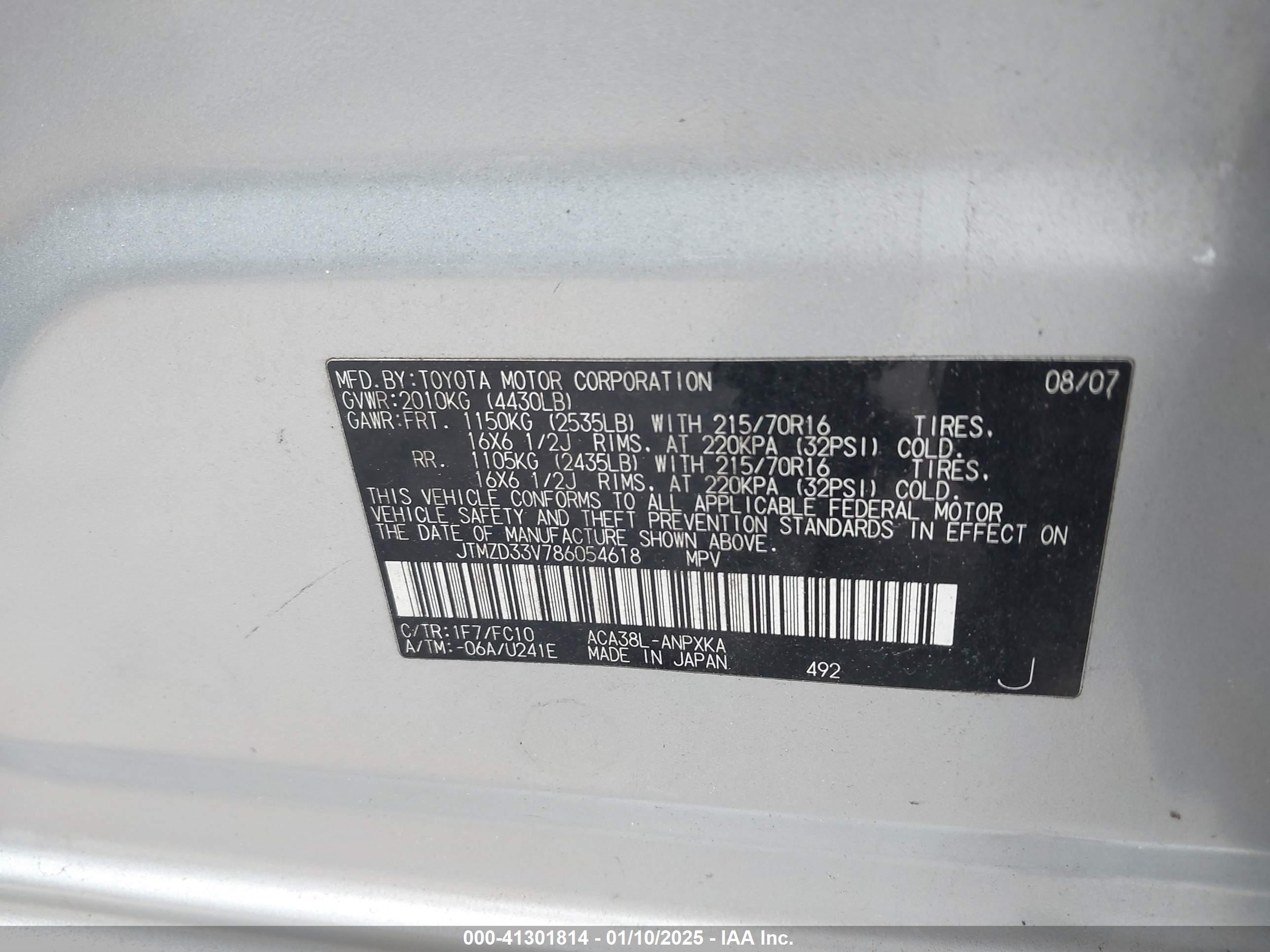 TOYOTA RAV4 image 9