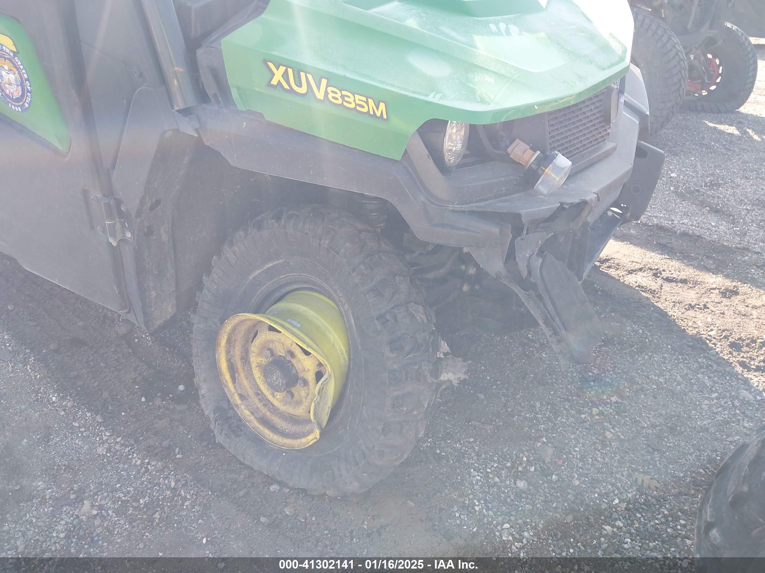 JOHN DEERE image 6