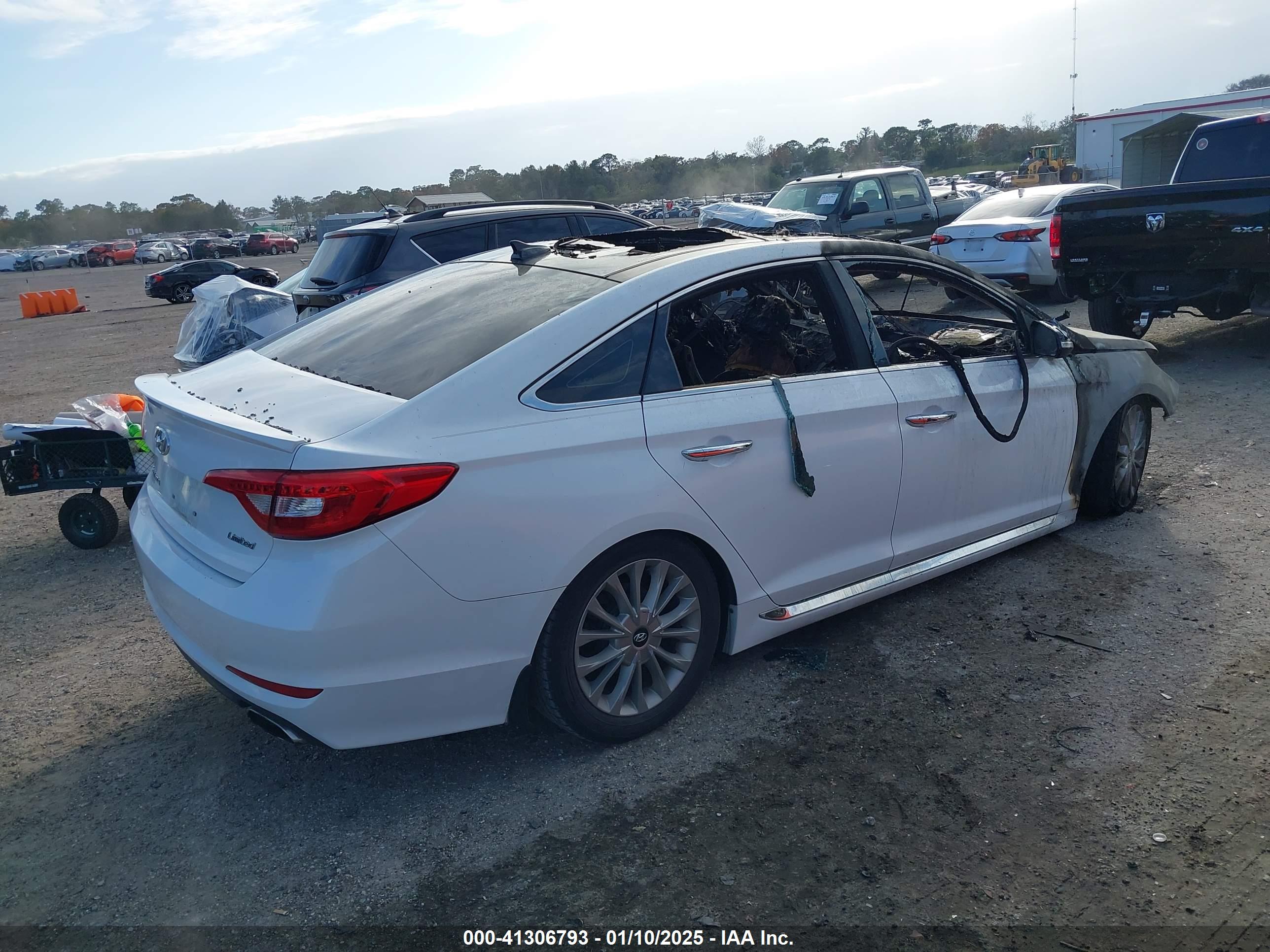 HYUNDAI SONATA image 4