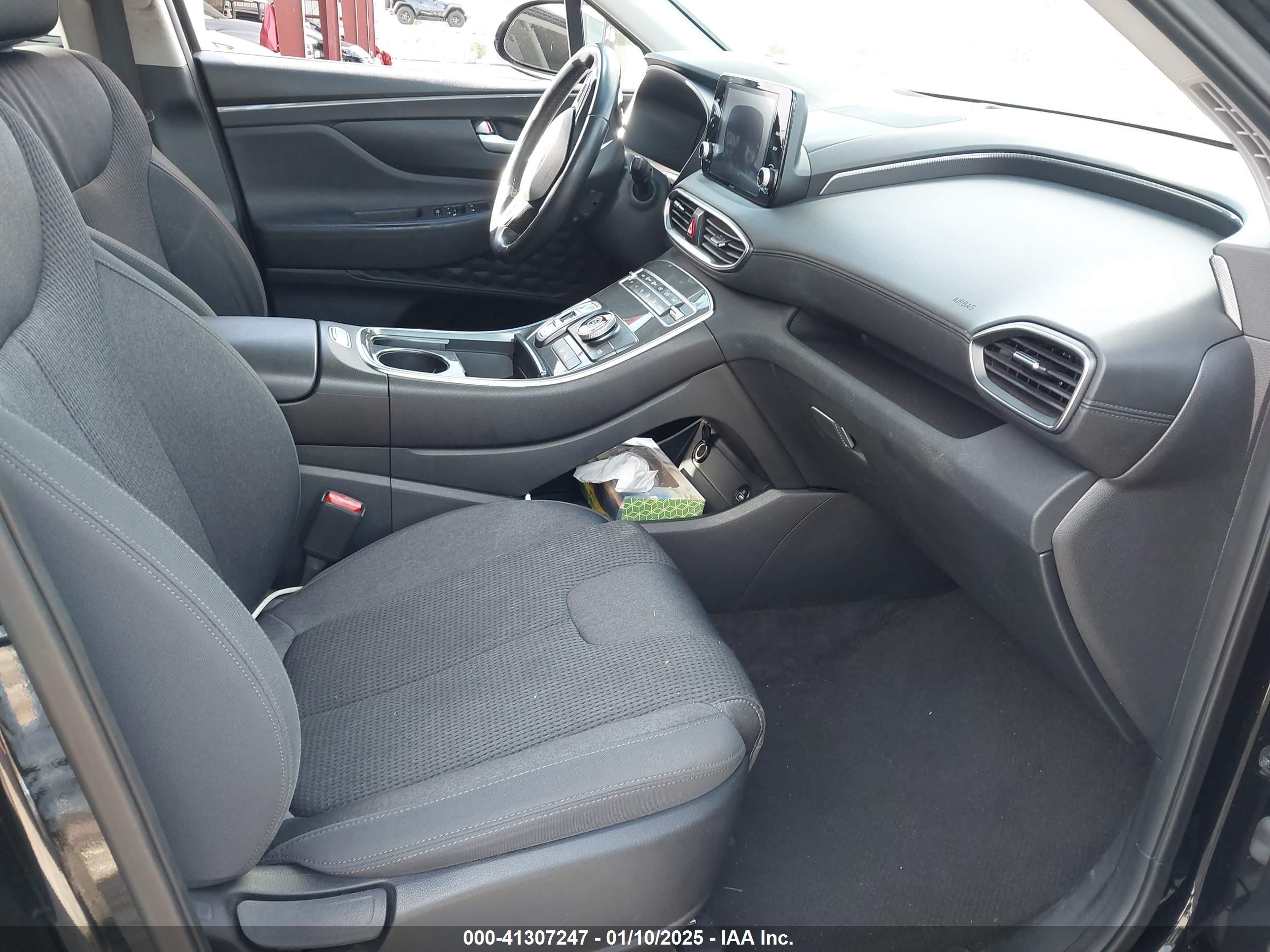 HYUNDAI SANTA image 5