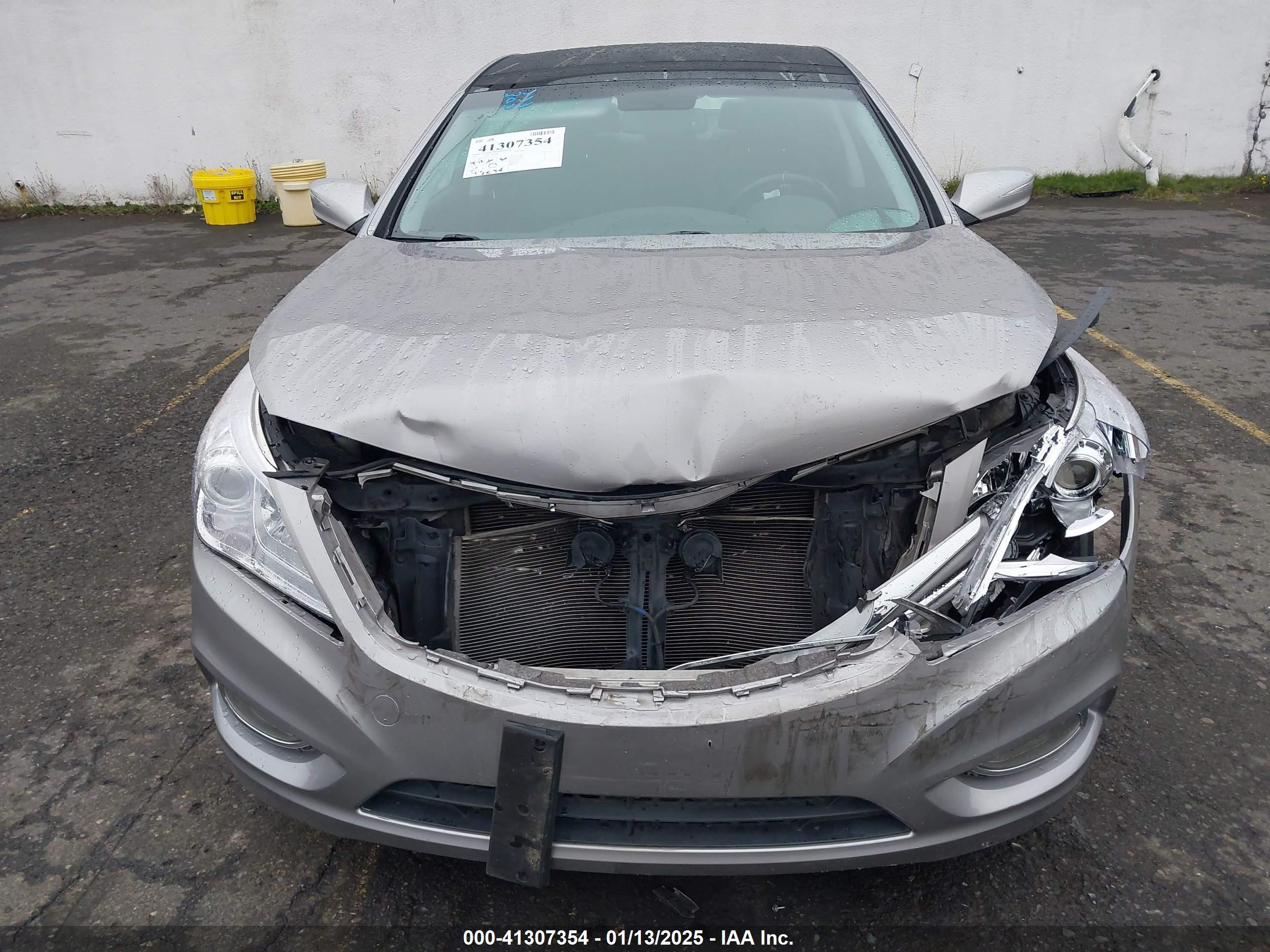 HYUNDAI AZERA image 6