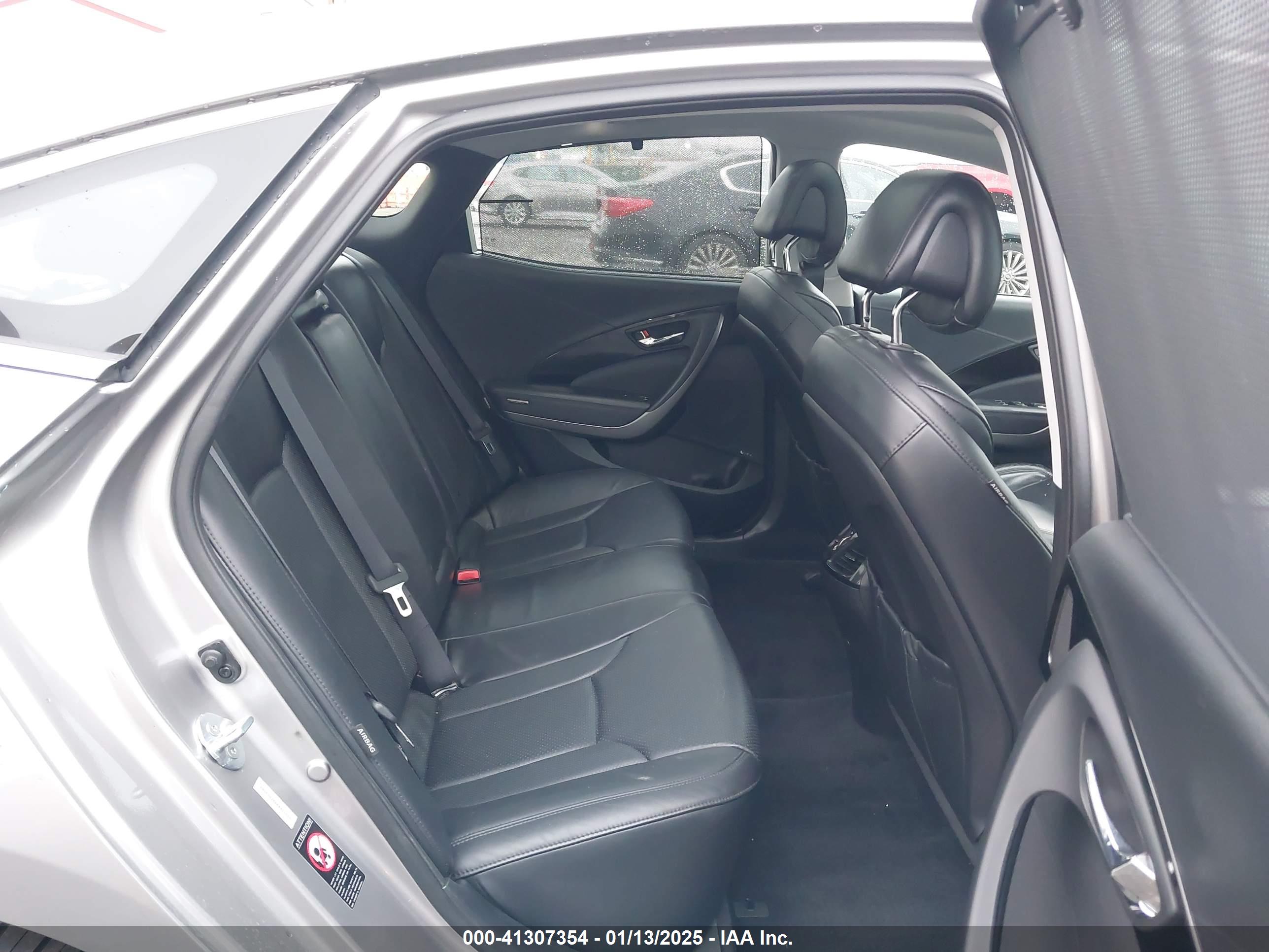 HYUNDAI AZERA image 8