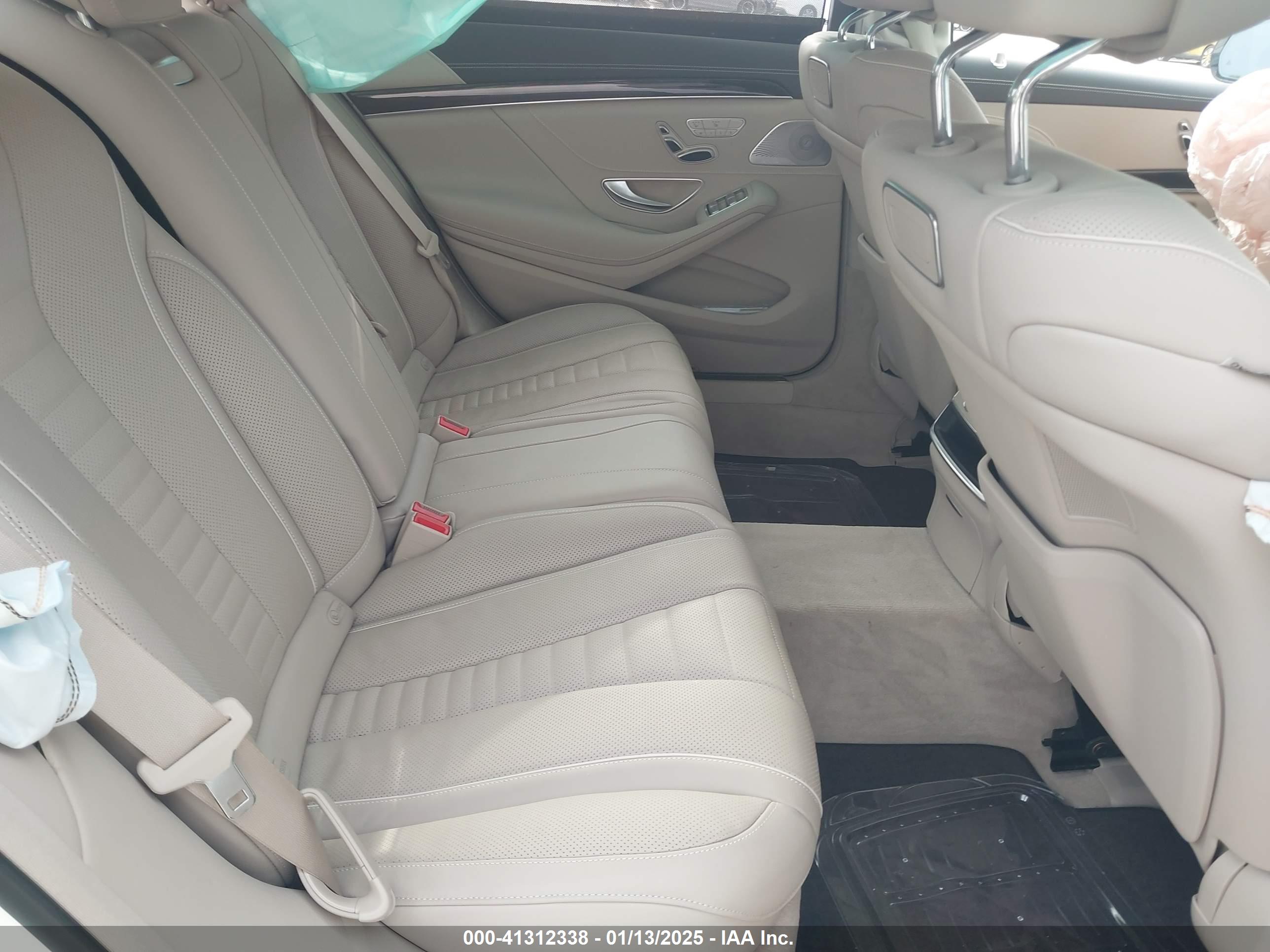 MERCEDES-BENZ S image 8
