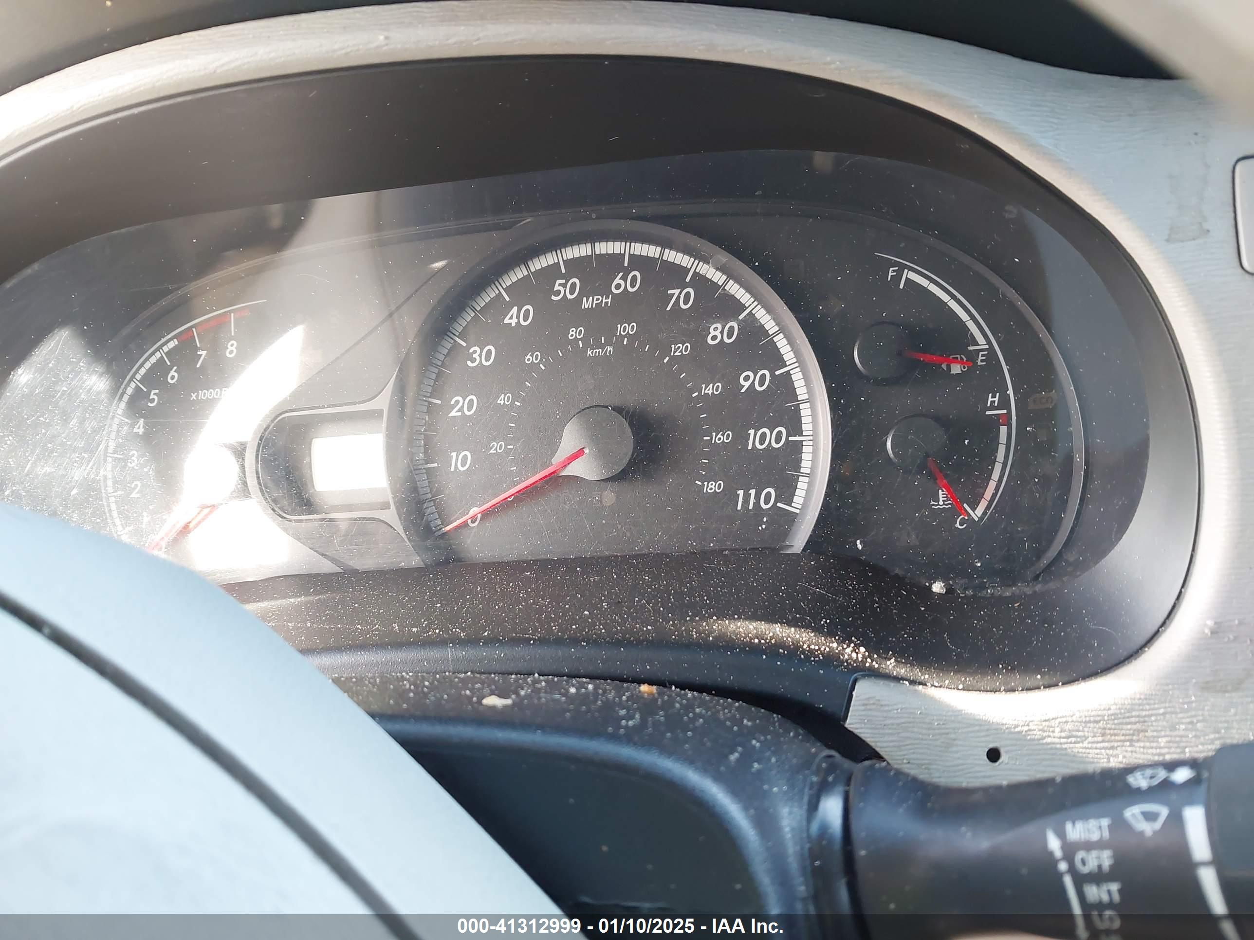 TOYOTA SIENNA image 7
